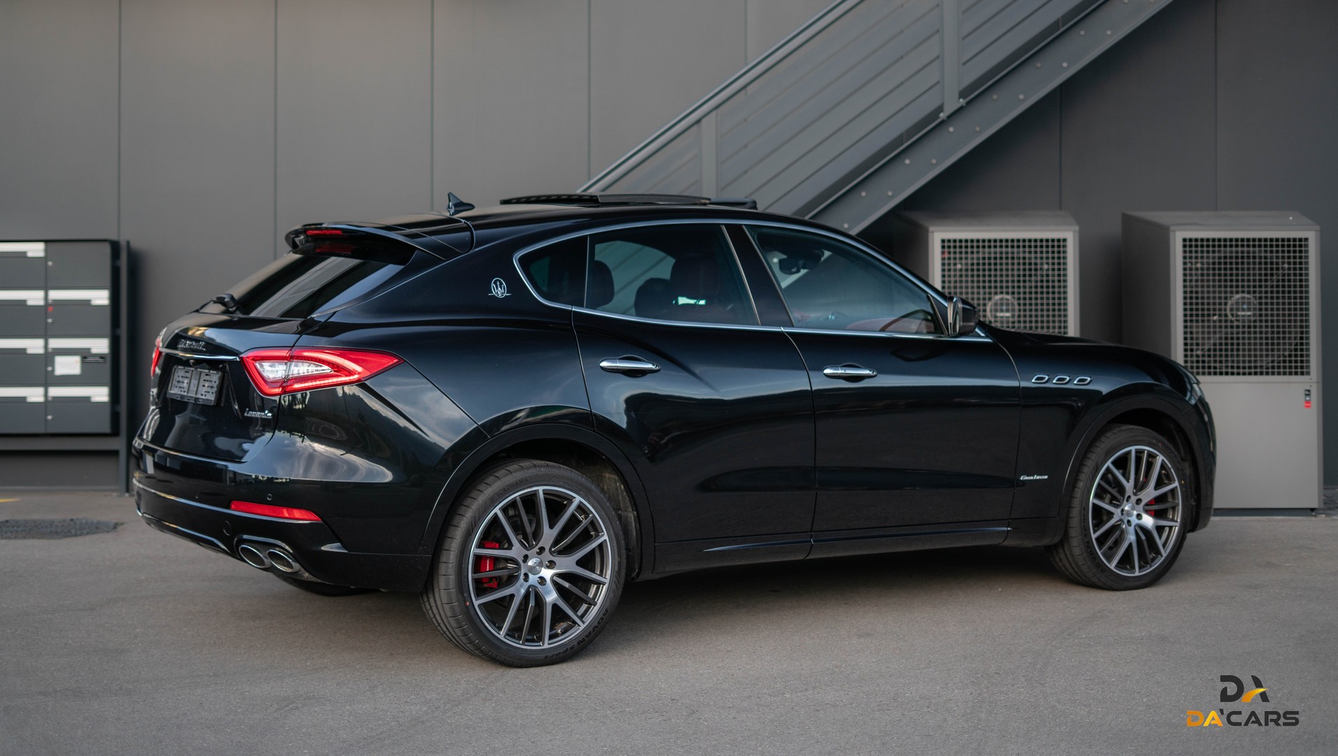 MASERATI Levante D 3.0 V6 GranLusso Automatica-showroom-element-3