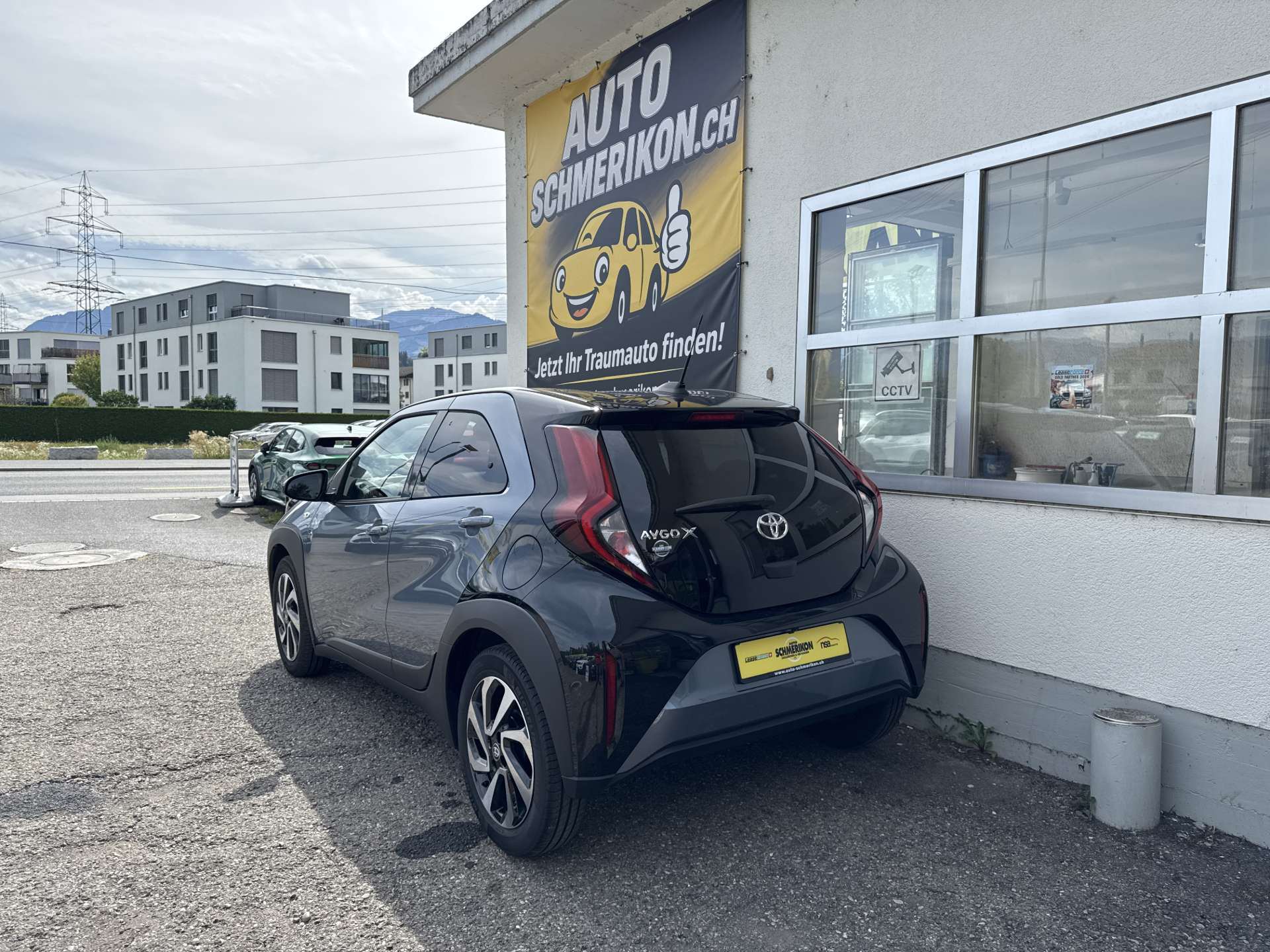 TOYOTA Aygo X 1.0 VVT-i Teamplay CVT-Automat-image-2