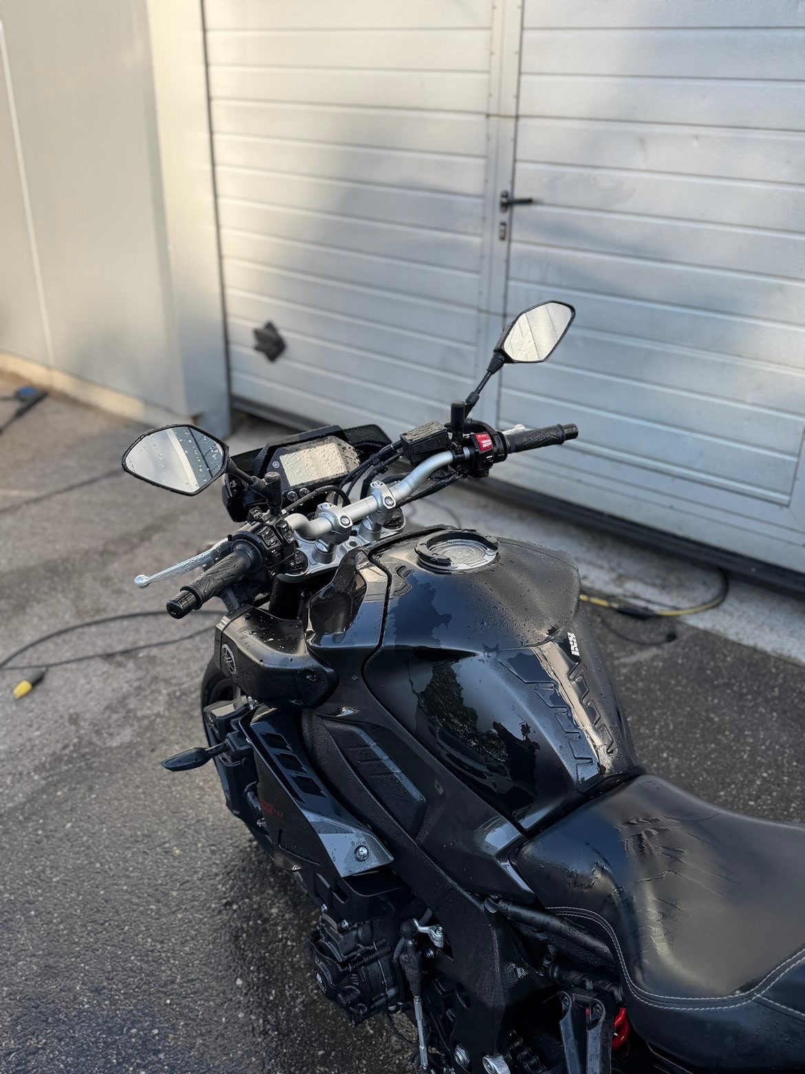 YAMAHA MT-10 ABS-image-3