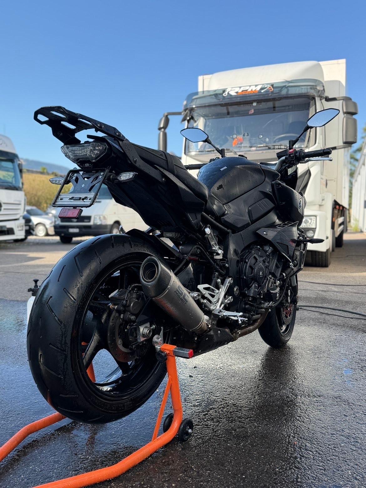 YAMAHA MT-10 ABS-image-2