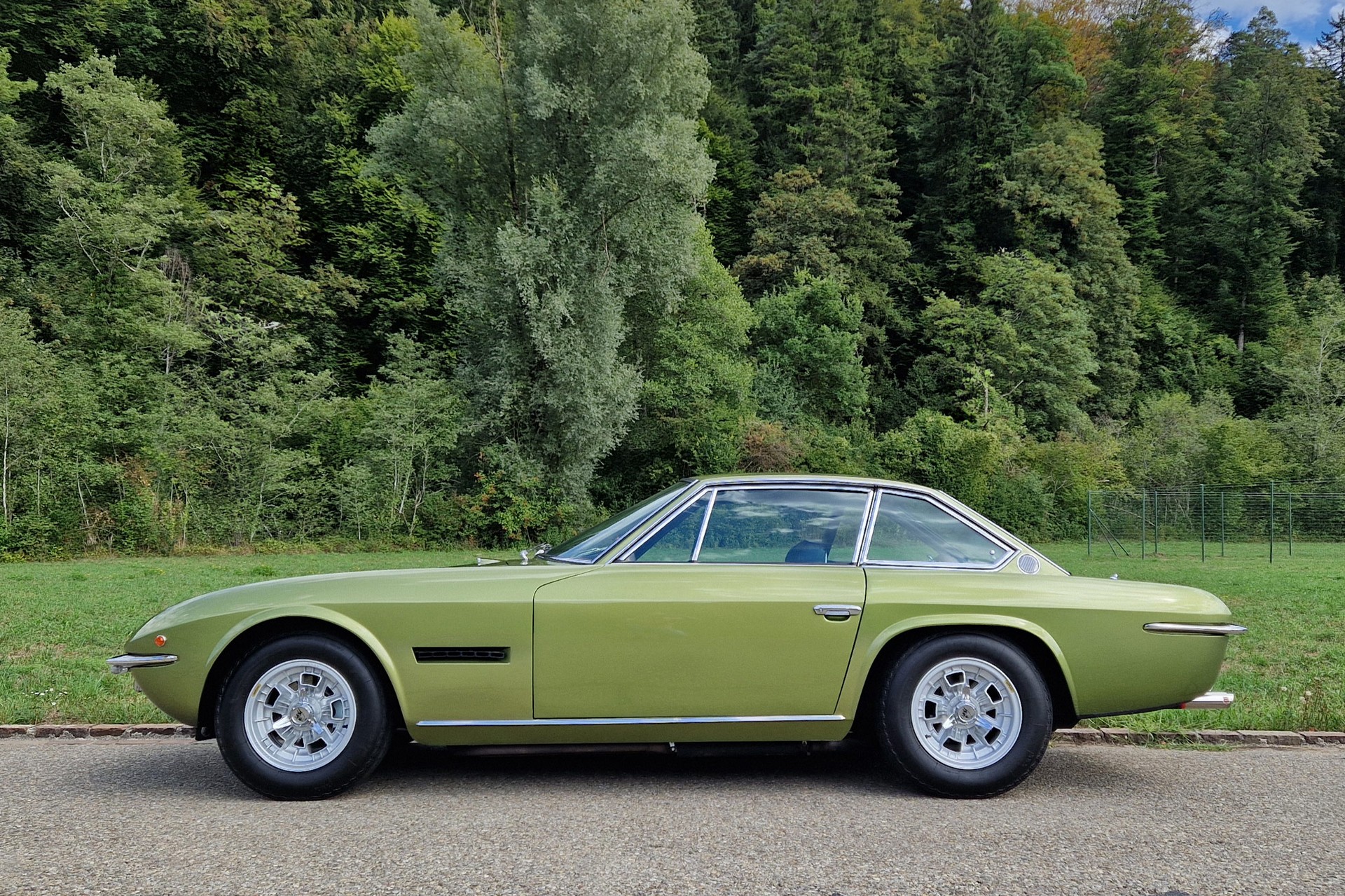 LAMBORGHINI Islero S