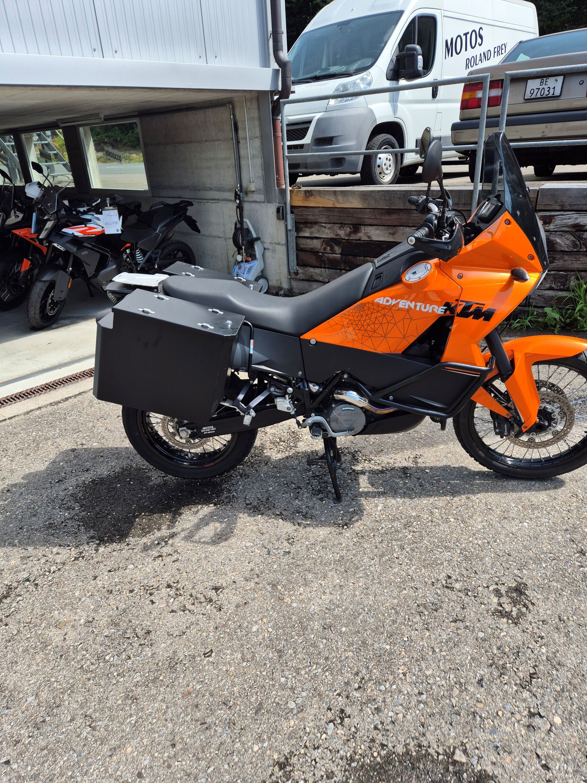 KTM 990 Adventure ABS-image-0