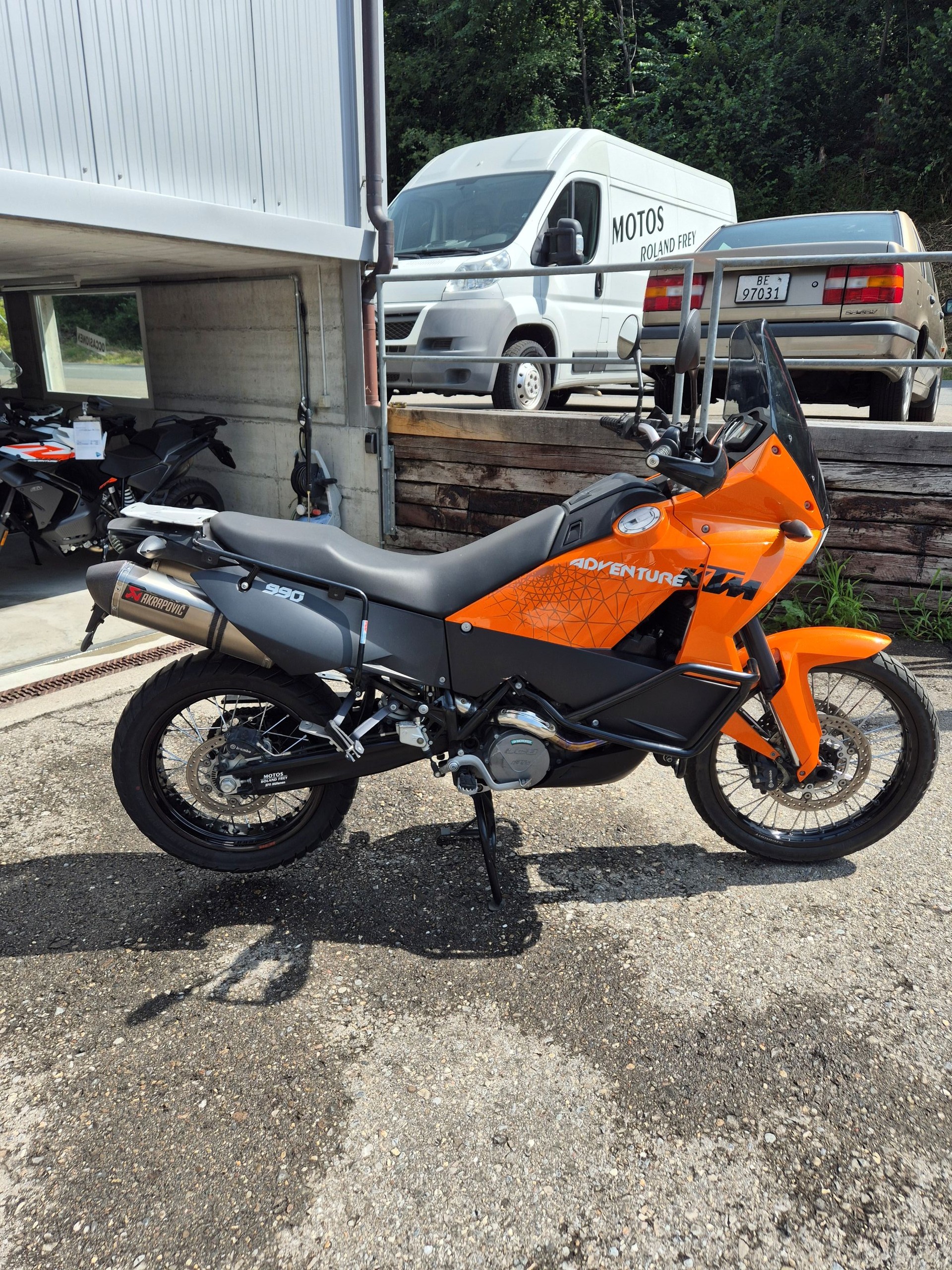KTM 990 Adventure ABS-image-2