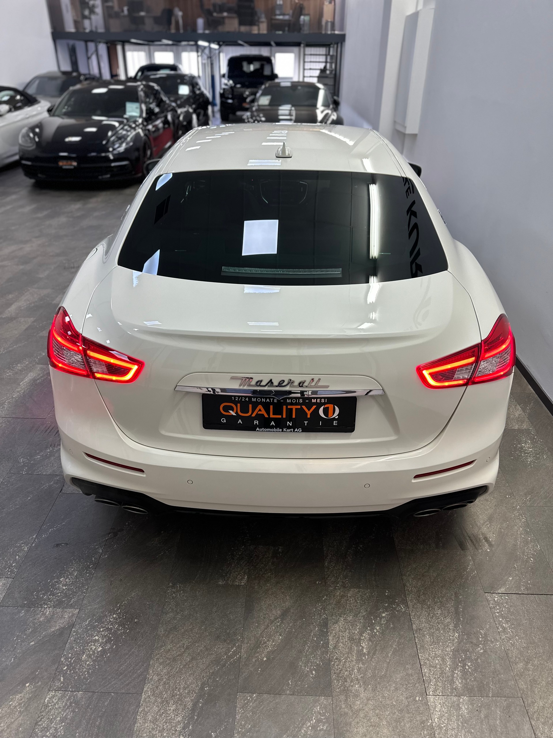 MASERATI Ghibli S Q4 3.0 V6 Automatica-image-4