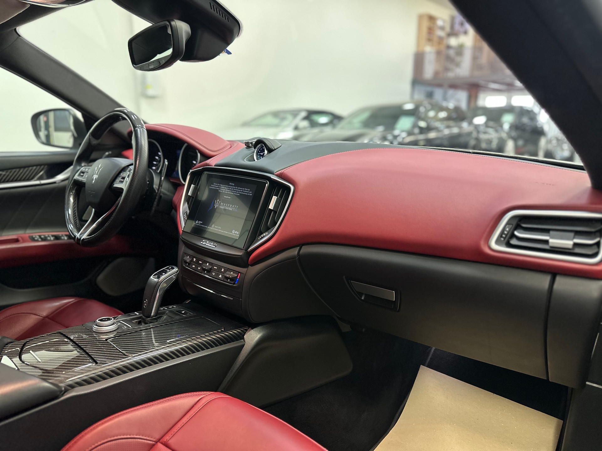 MASERATI Ghibli S Q4 3.0 V6 Automatica-image-11