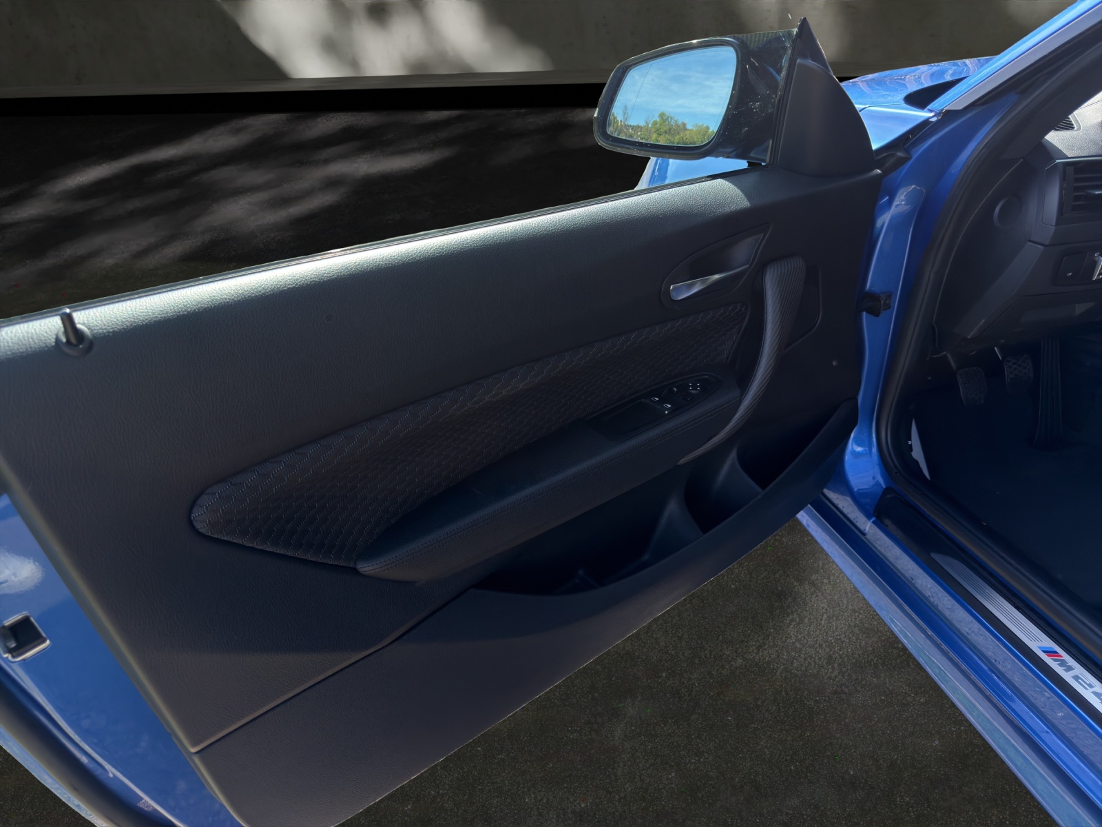 BMW M240i-image-11