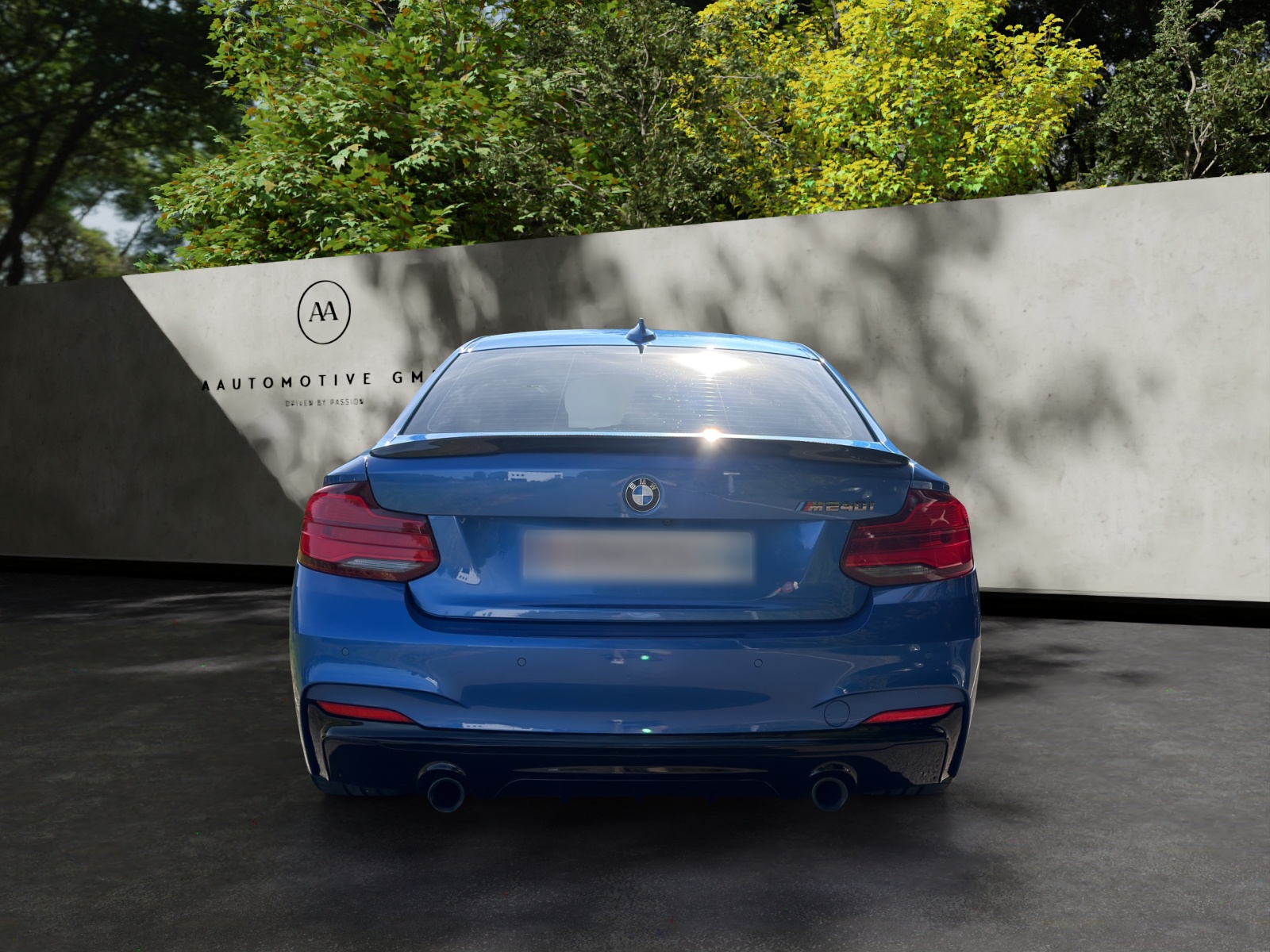 BMW M240i-image-4