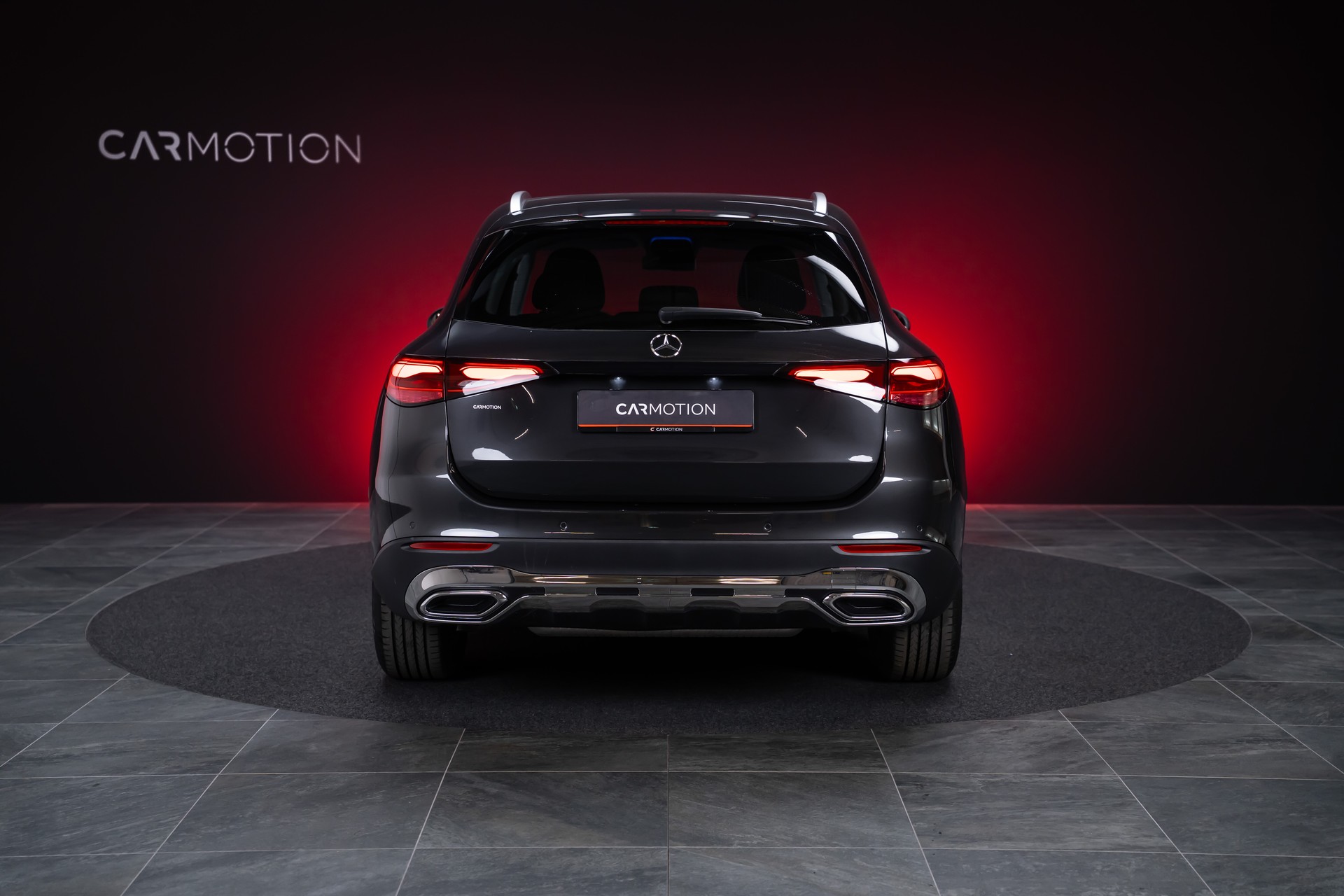 MERCEDES-BENZ GLC 200 Avantgarde 4matic / Rückfahrkamera / el.Sitze / Ambientebeleuchtung-image-5