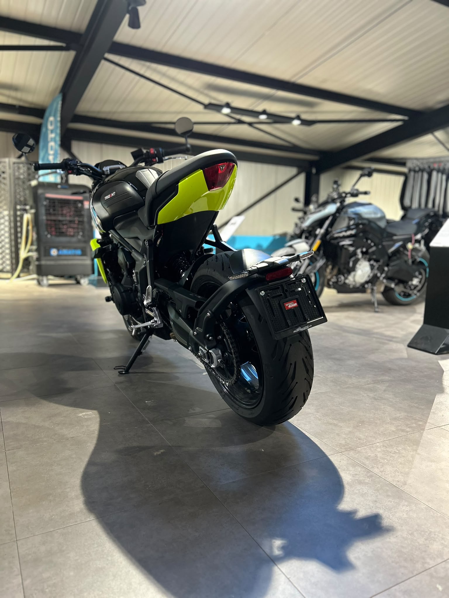 TRIUMPH Trident 660-image-5
