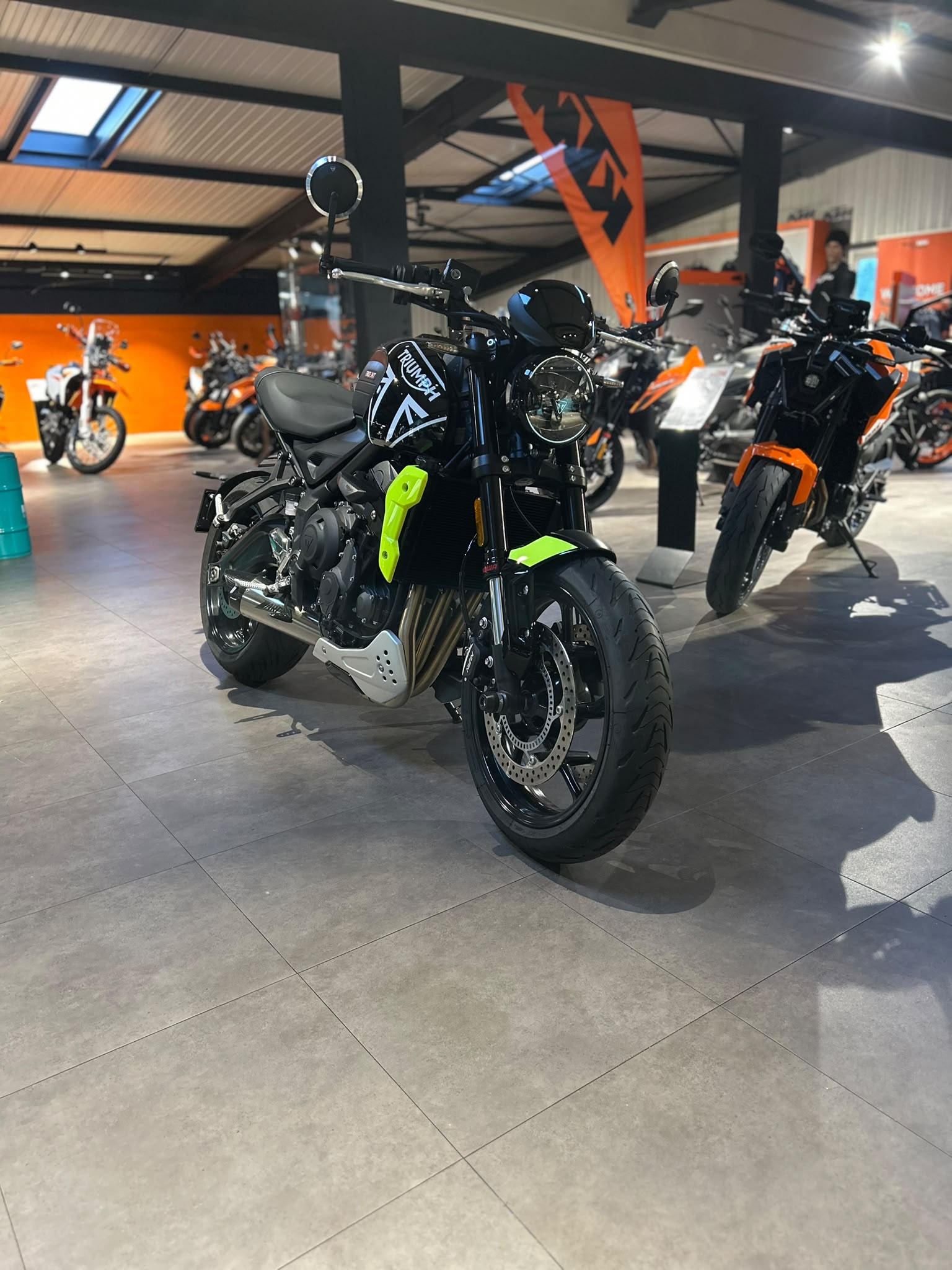 TRIUMPH Trident 660-image-0