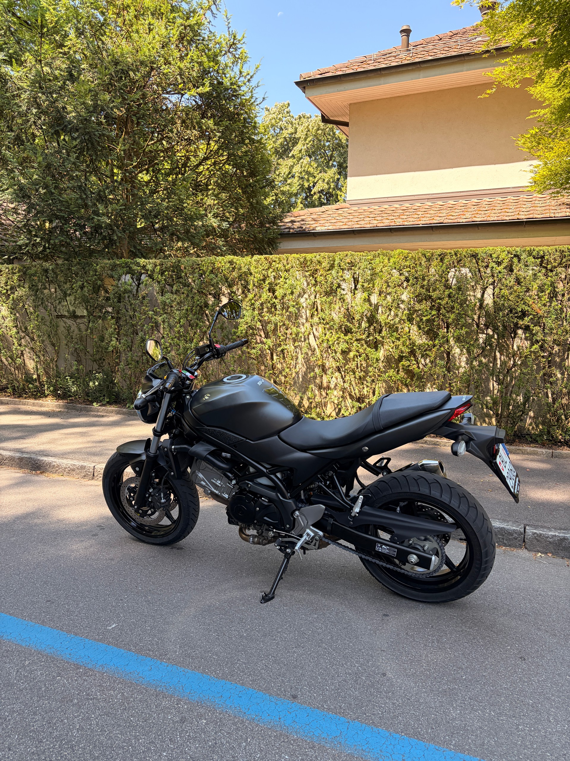 SUZUKI SV 650 ABS L6-image-3