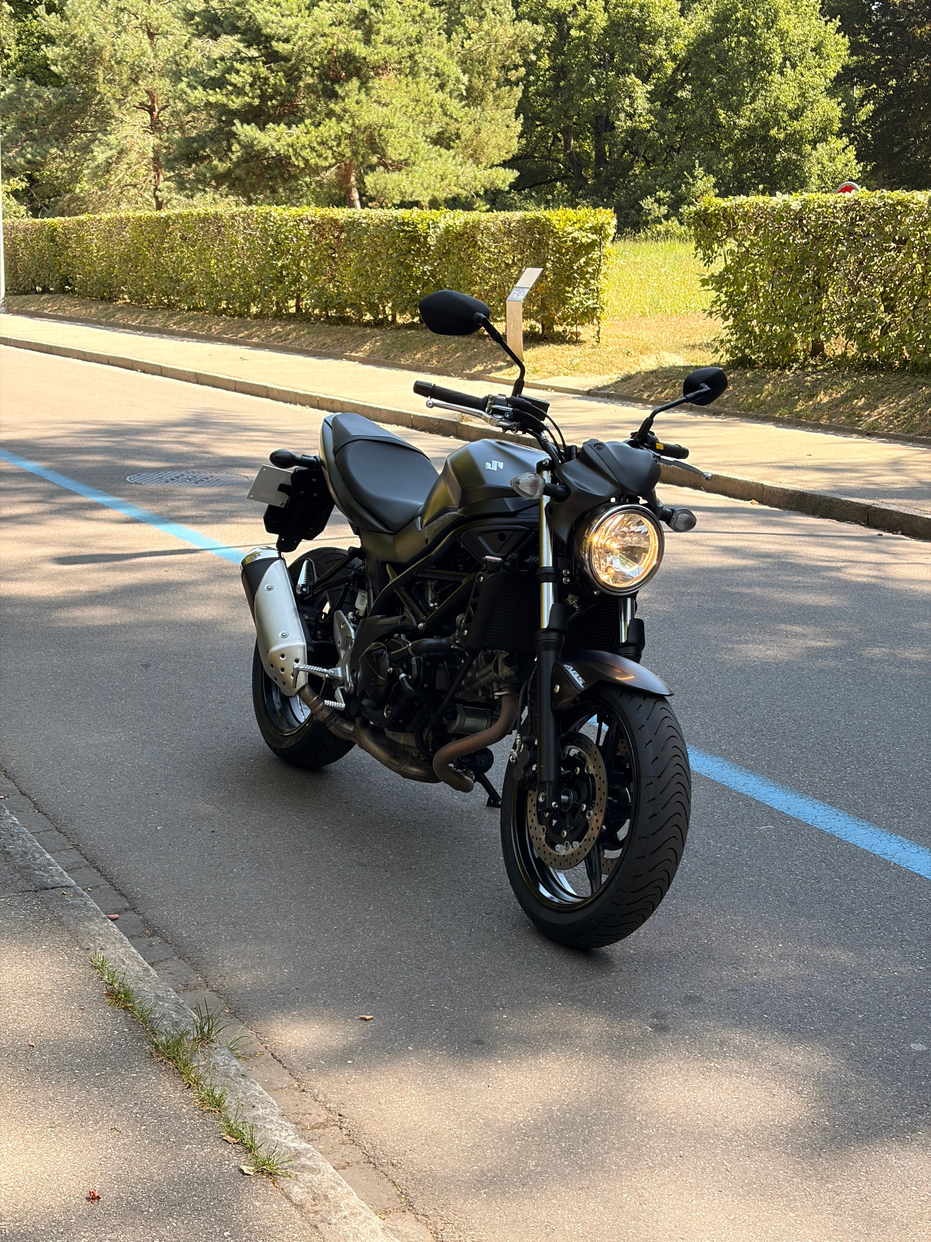 SUZUKI SV 650 ABS L6-image-5