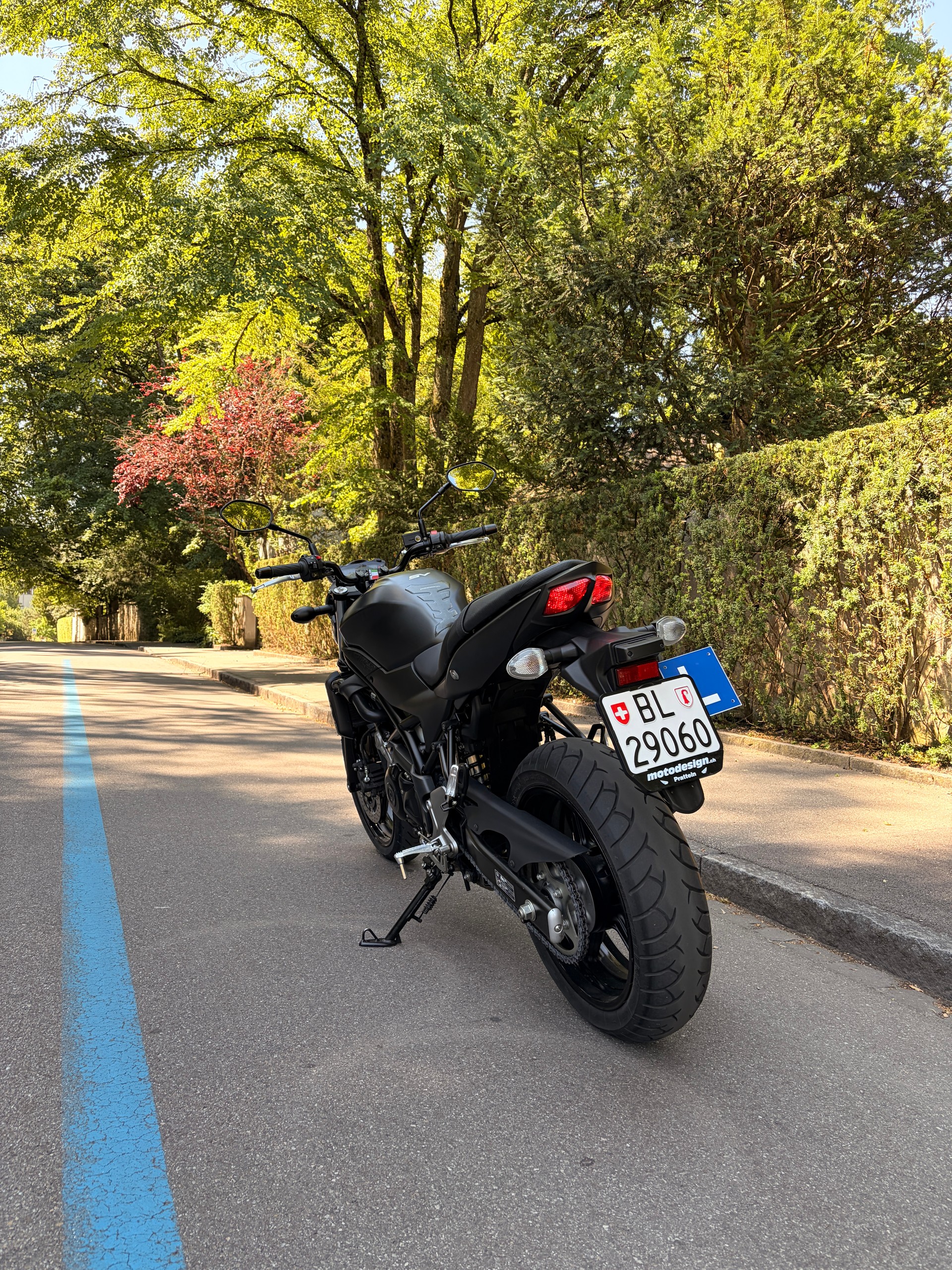 SUZUKI SV 650 ABS L6-image-2