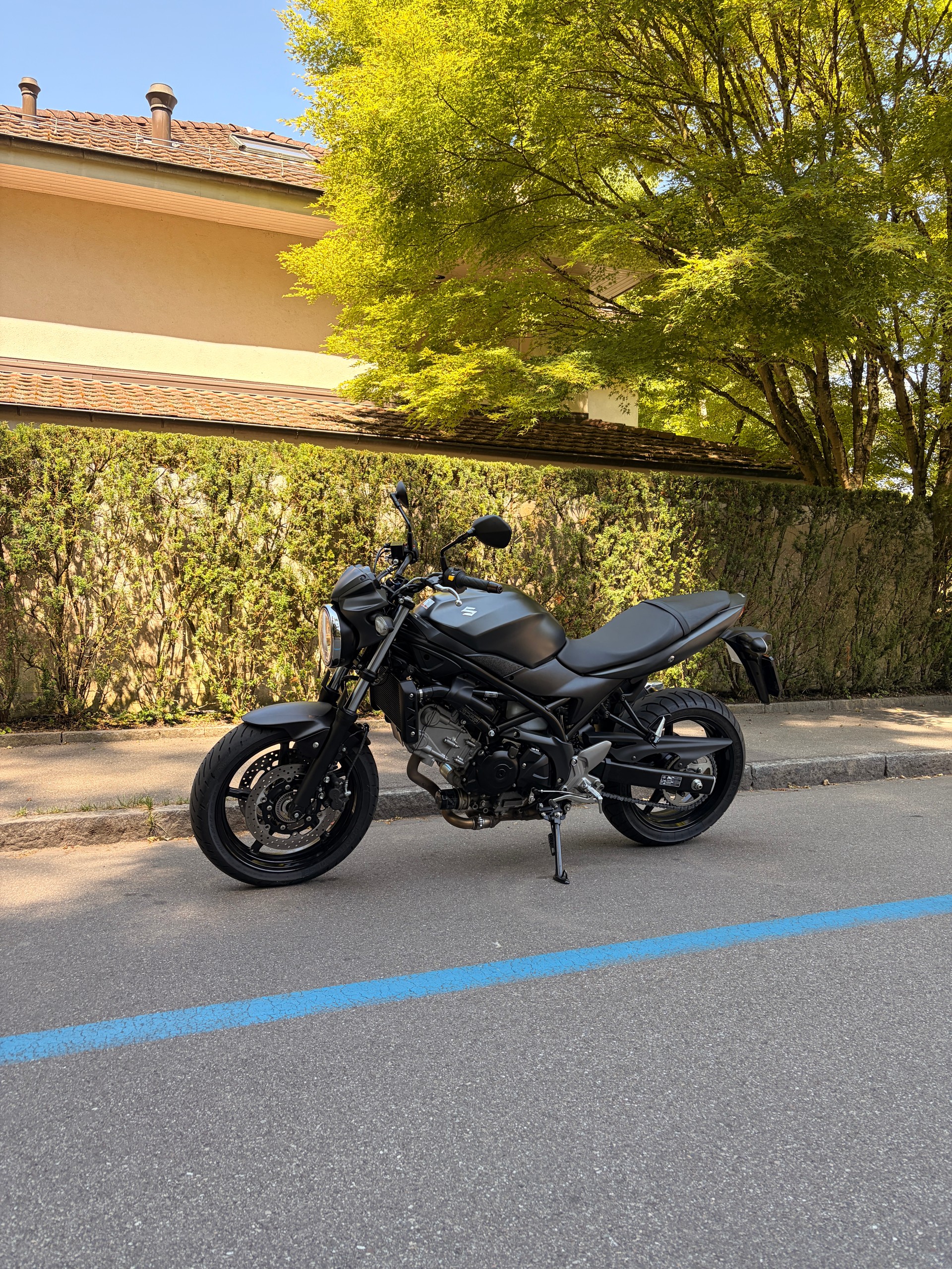 SUZUKI SV 650 ABS L6-image-4