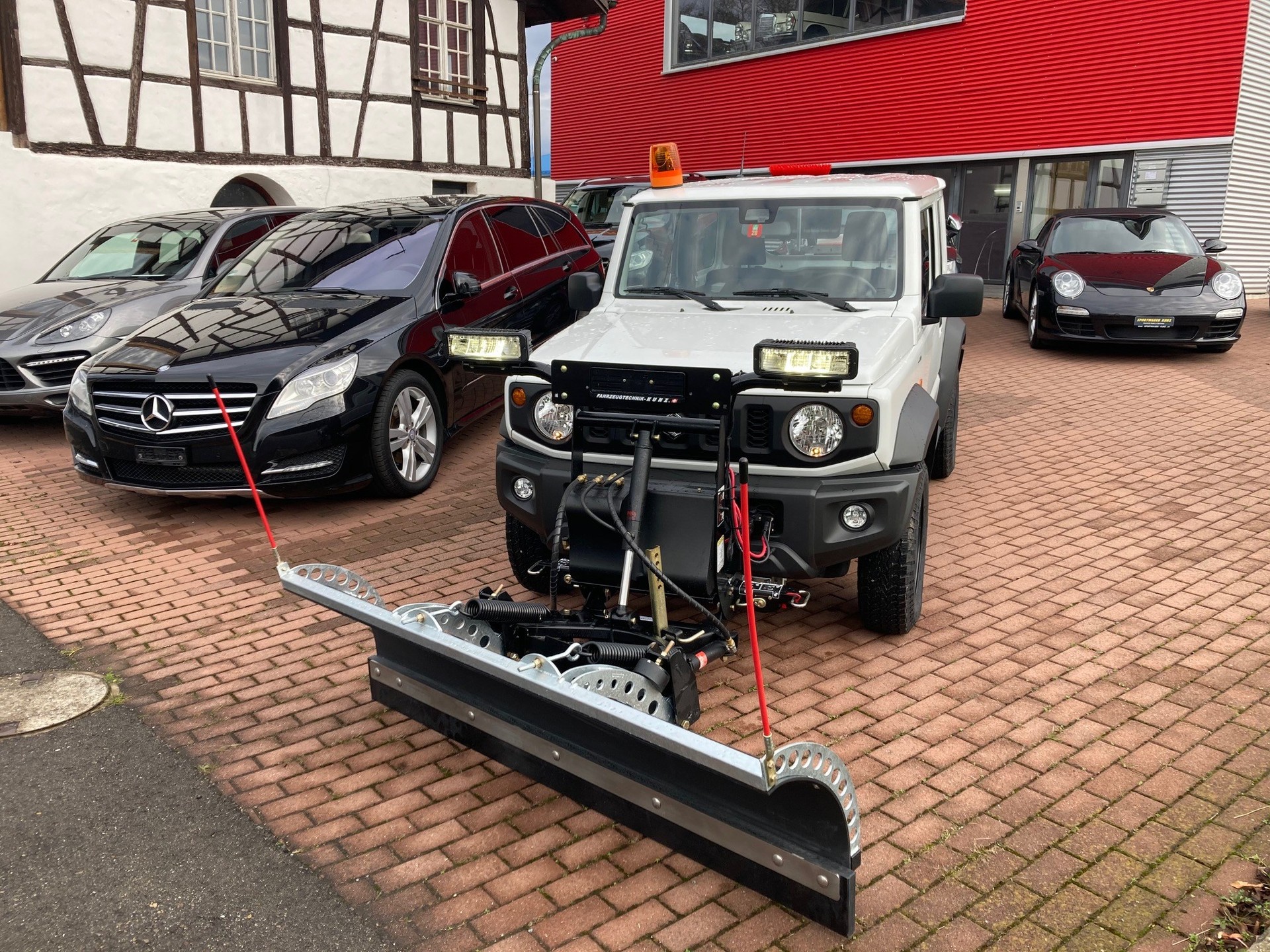 SUZUKI Jimny 1.5 Compact+ 4x4 Schneepflug Winterdienst-image-2