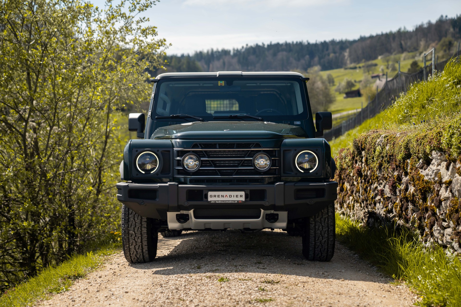 INEOS Grenadier 3.0D Utility Wagon 5-Sitz-showroom-element-1