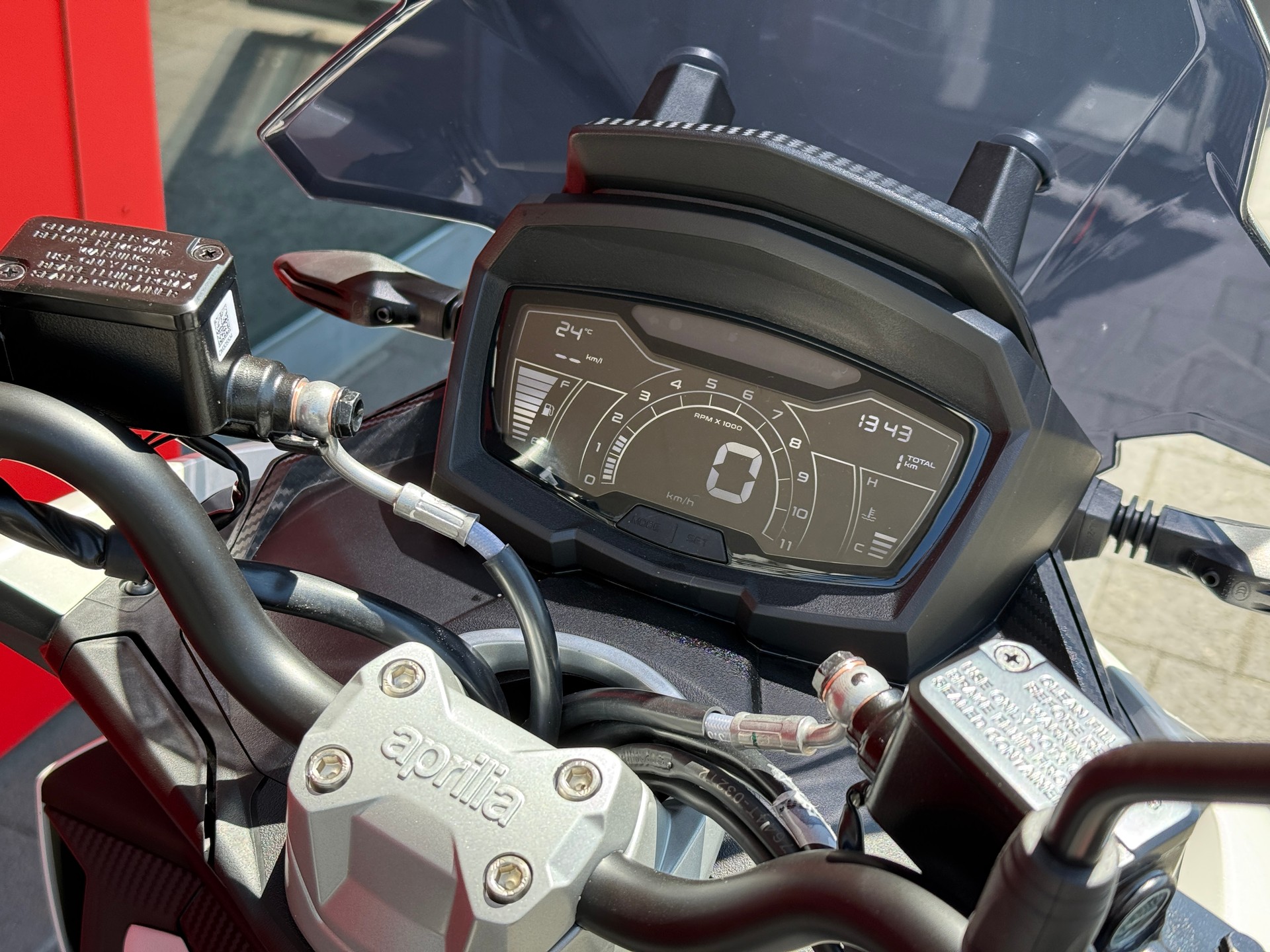 APRILIA SR 200 GT ABS E5+-image-4