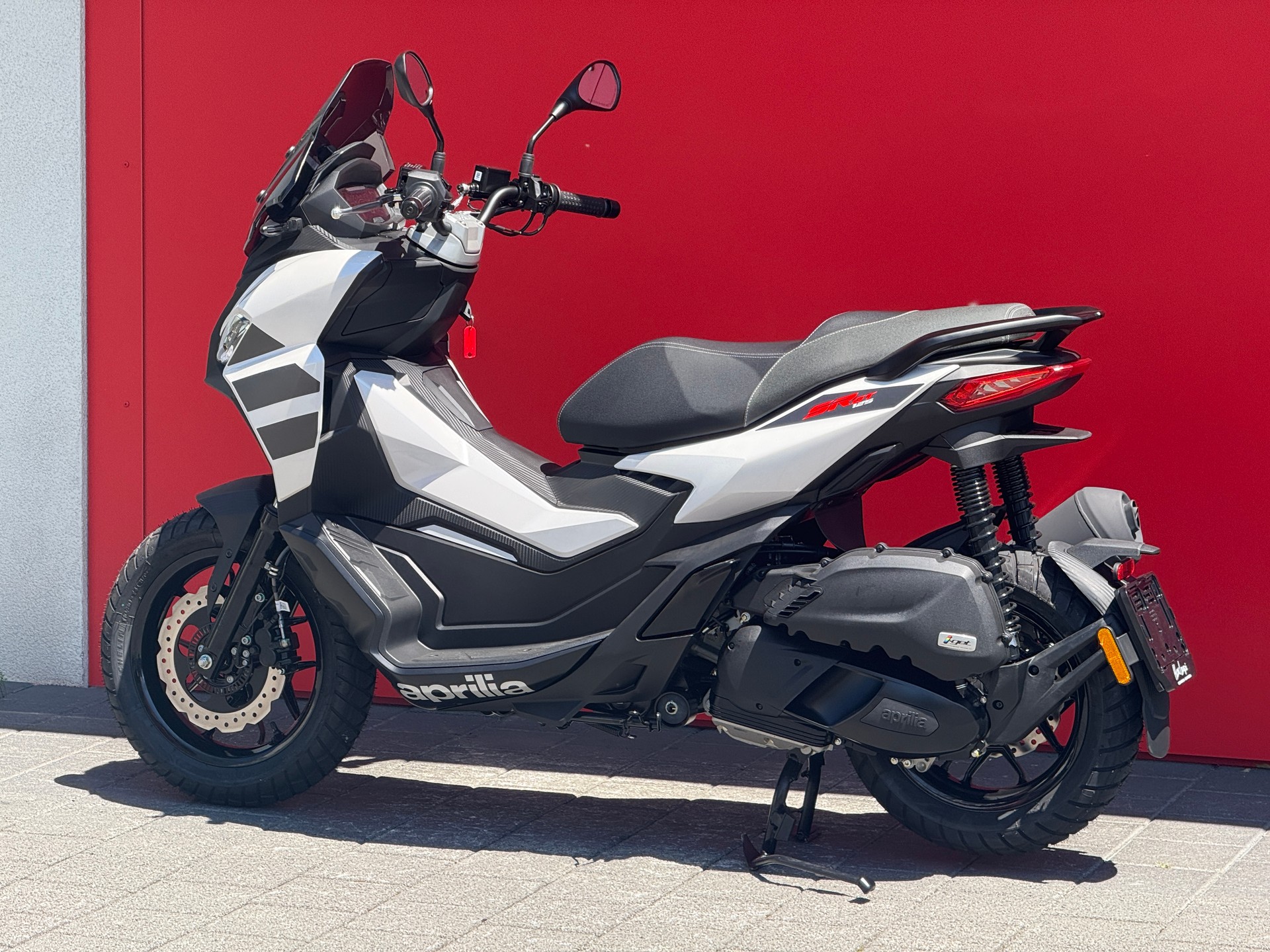APRILIA SR 200 GT ABS E5+-image-10