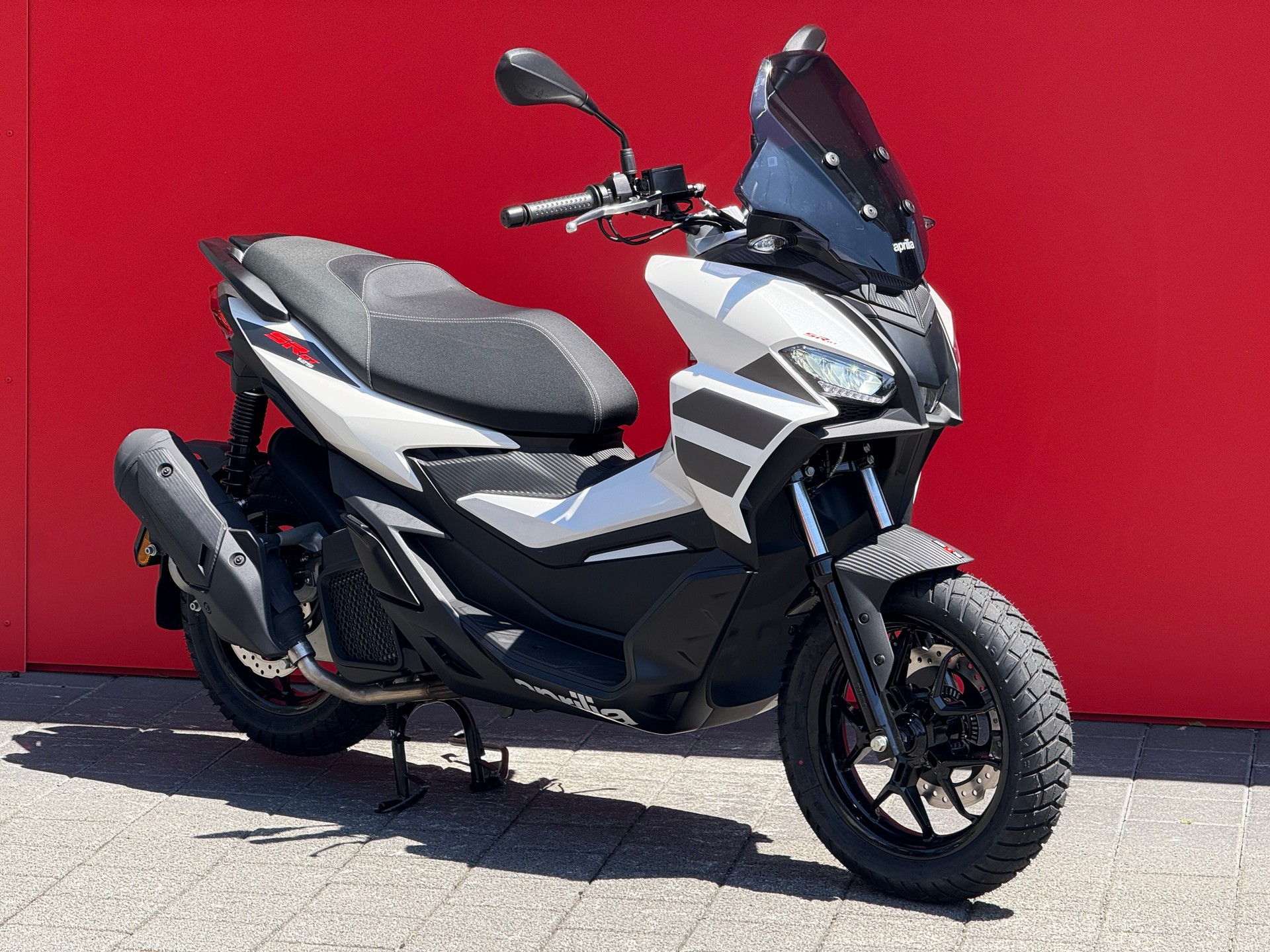 APRILIA SR 200 GT ABS E5+-image-13