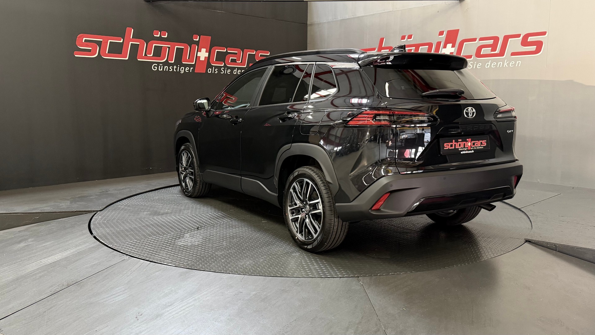 TOYOTA Corolla Cross 2.0 Trend e-CVT-showroom-element-3