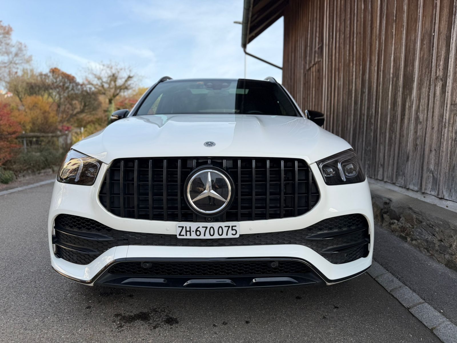 MERCEDES-BENZ AMG Line - 4Matic 400d-image-6