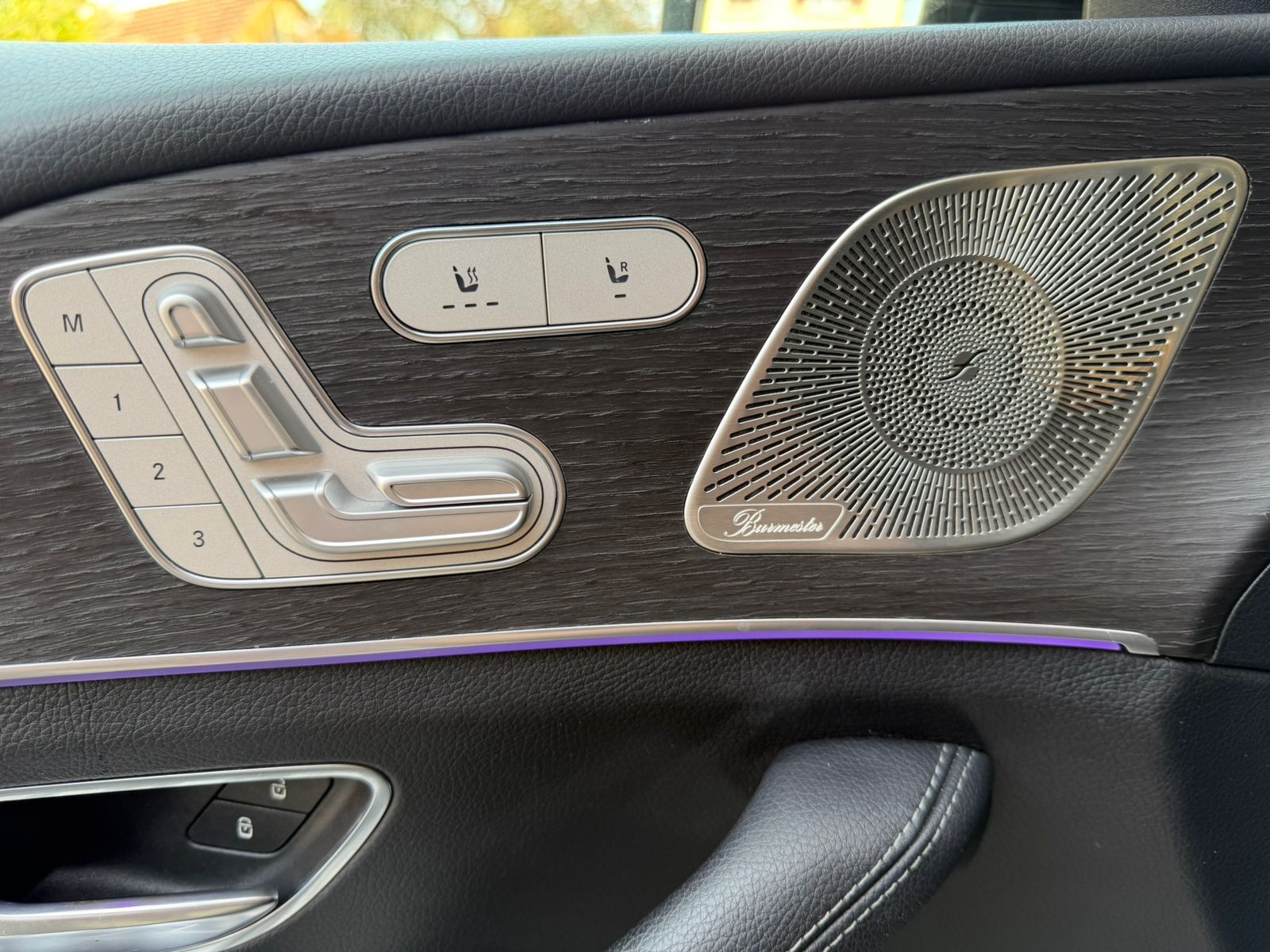 MERCEDES-BENZ AMG Line - 4Matic 400d-image-12