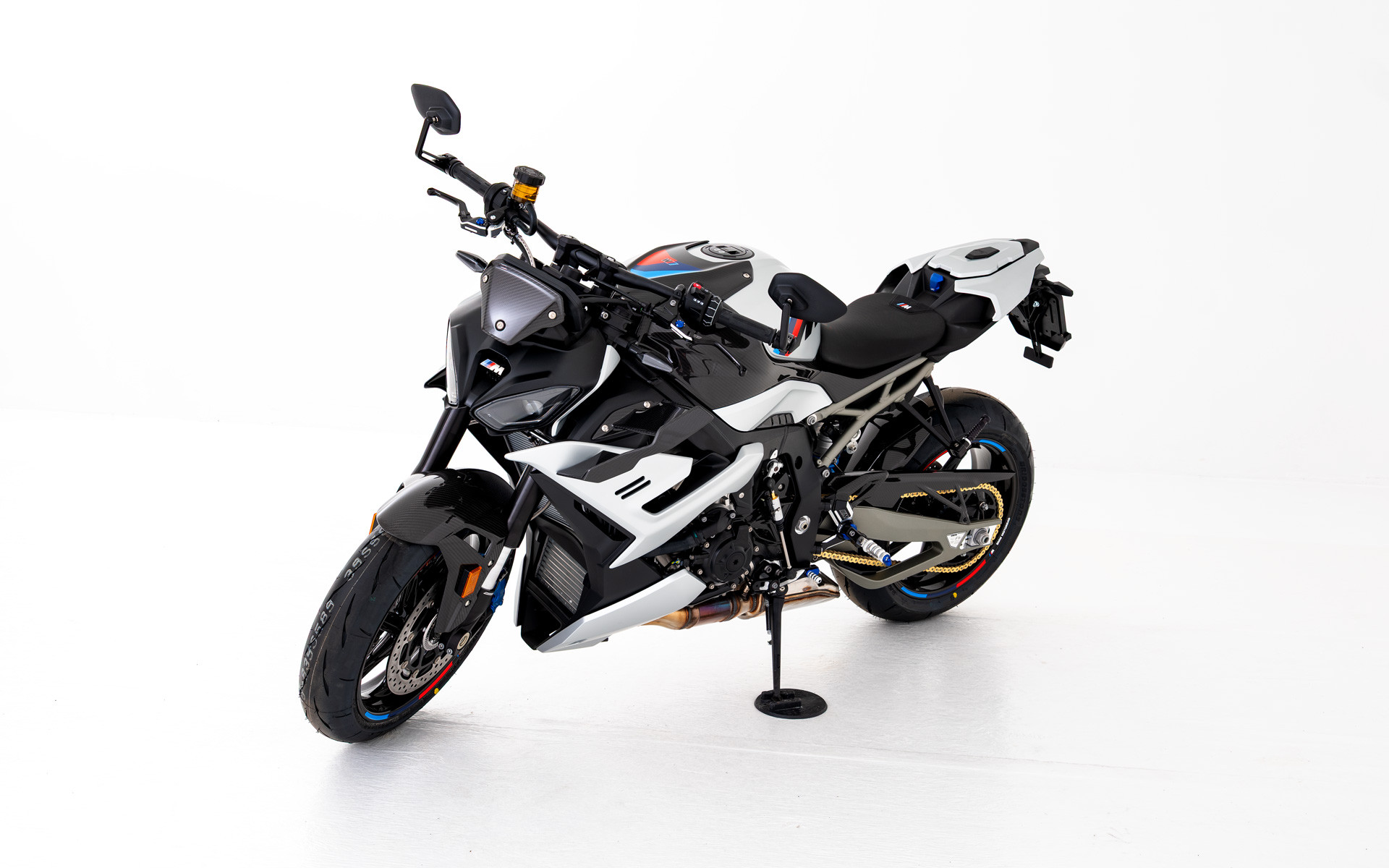 BMW M 1000 R-image-2