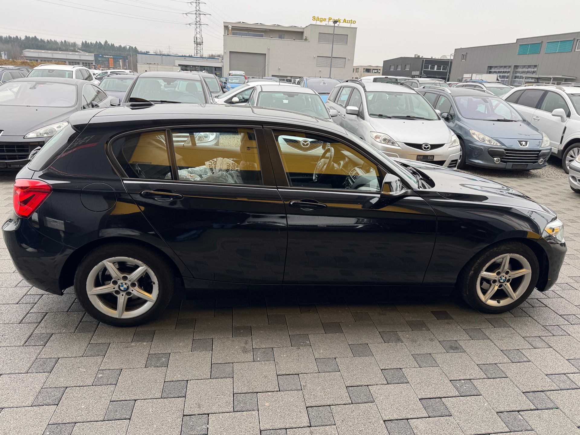 BMW 116d Efficient Dynamics Edition-image-4