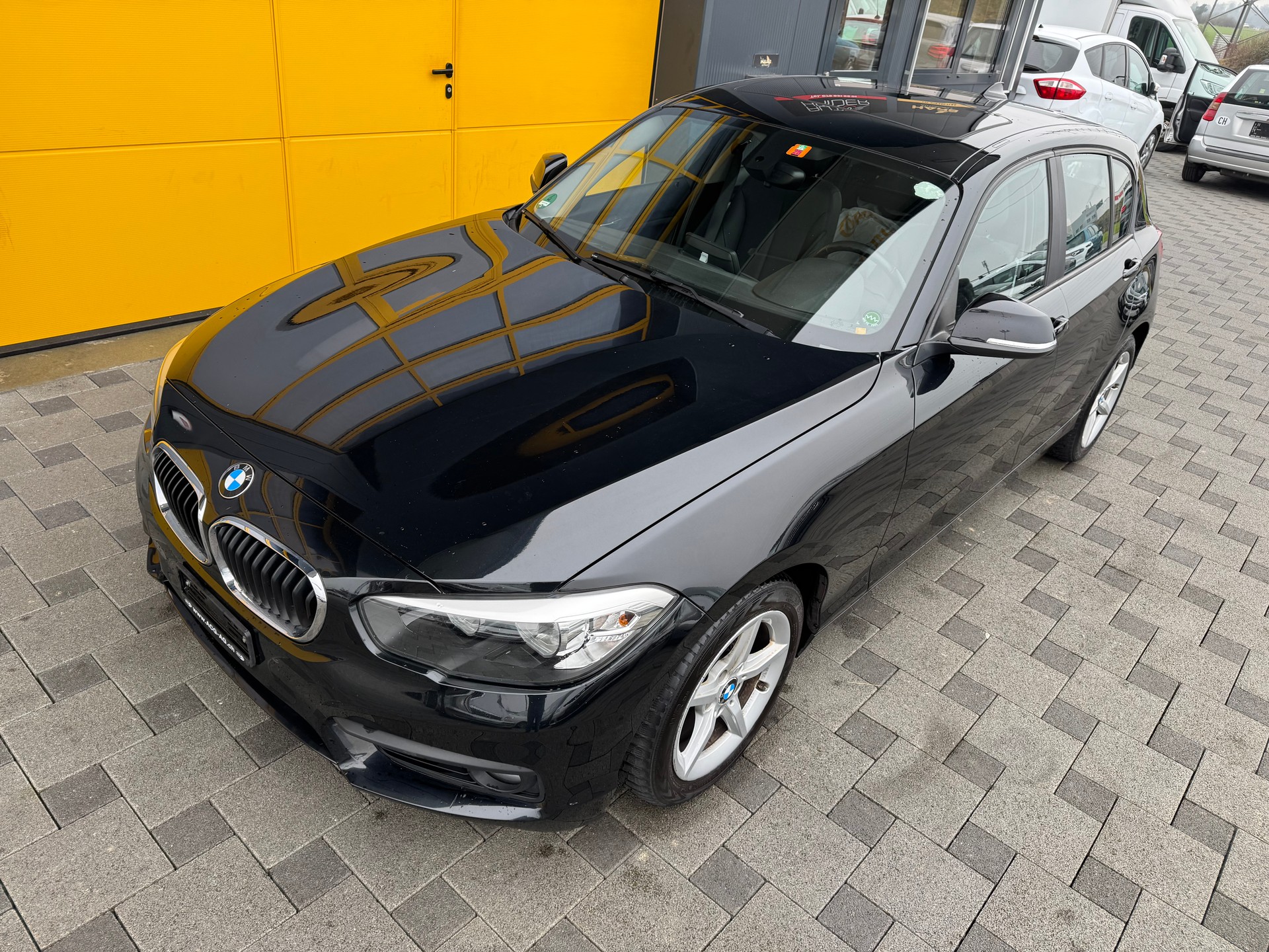 BMW 116d Efficient Dynamics Edition-image-8