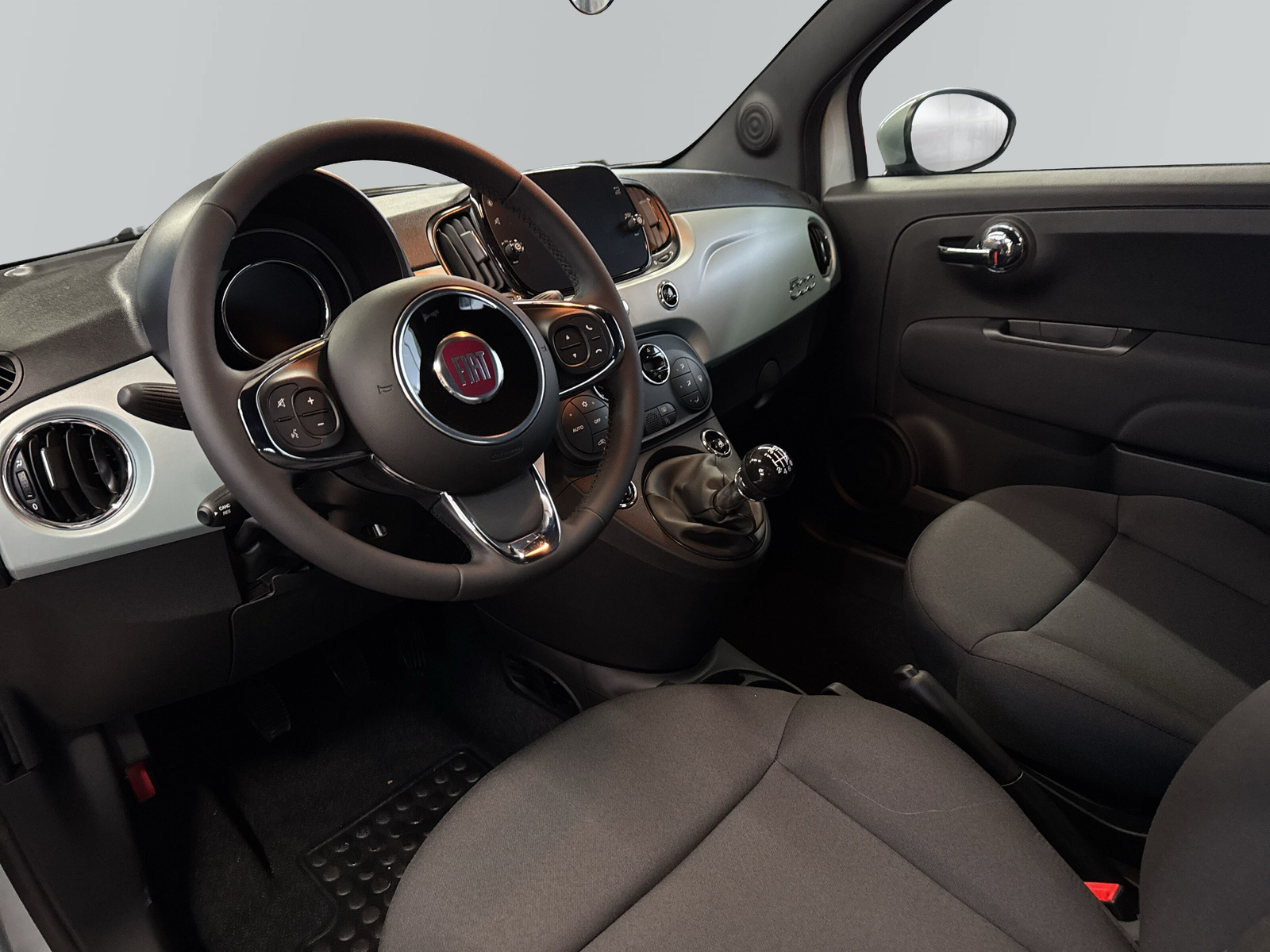 FIAT 500 C 1.0 Hybrid Dolcevita-image-8