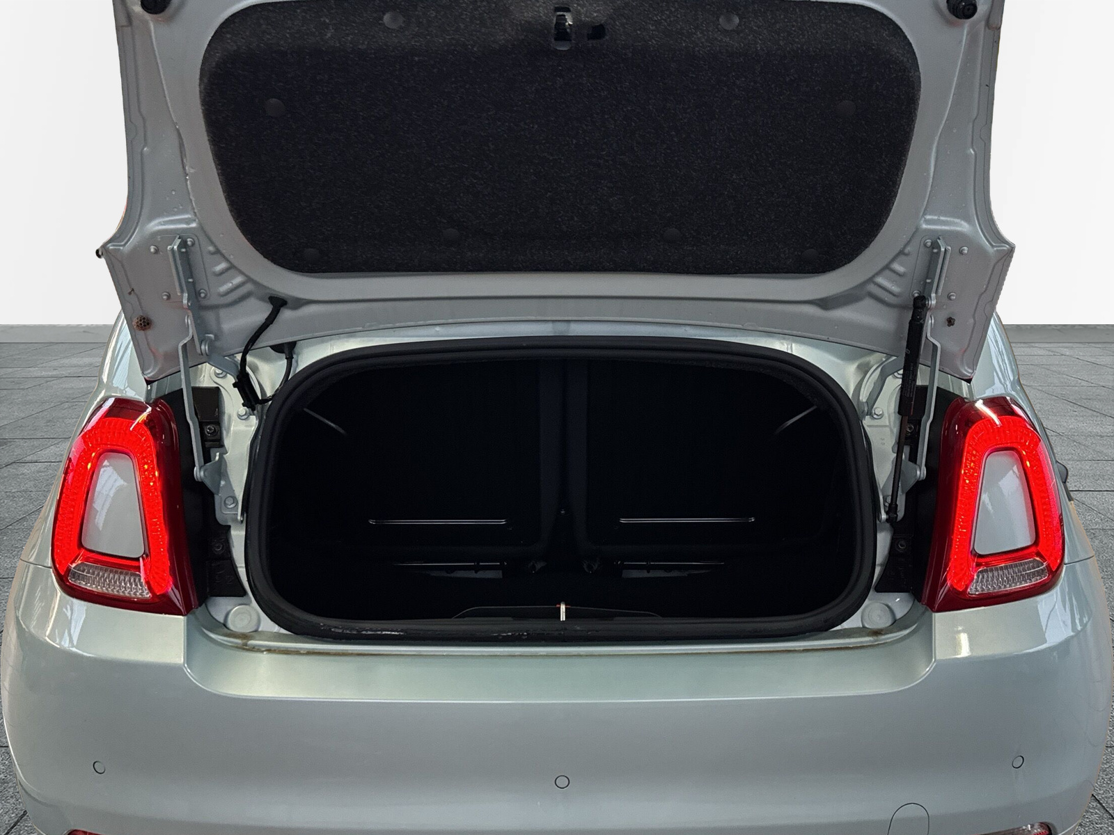 FIAT 500 C 1.0 Hybrid Dolcevita-image-6