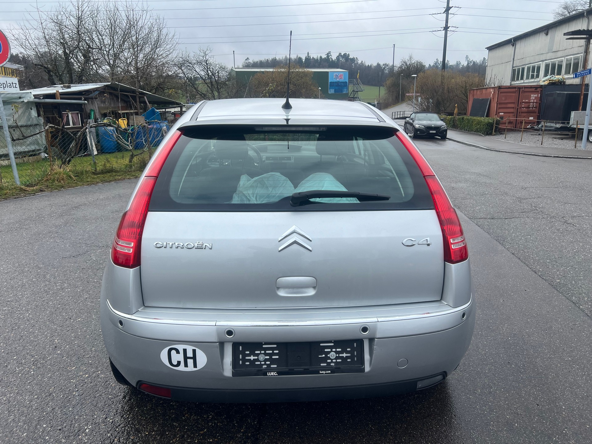 CITROEN C4 Berline 2.0i 16V Exclusive Automatic-image-5