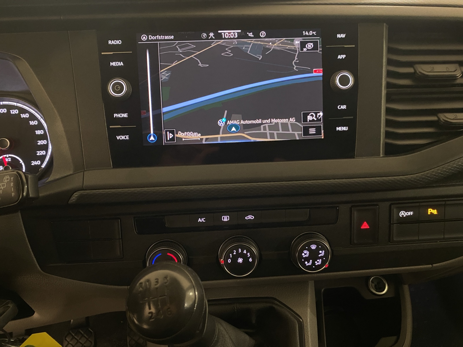 VW T6.1 2.0 TDI 4Motion-image-10