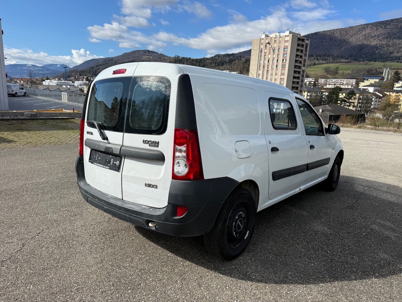 DACIA Van 1.5 DCI-image-6