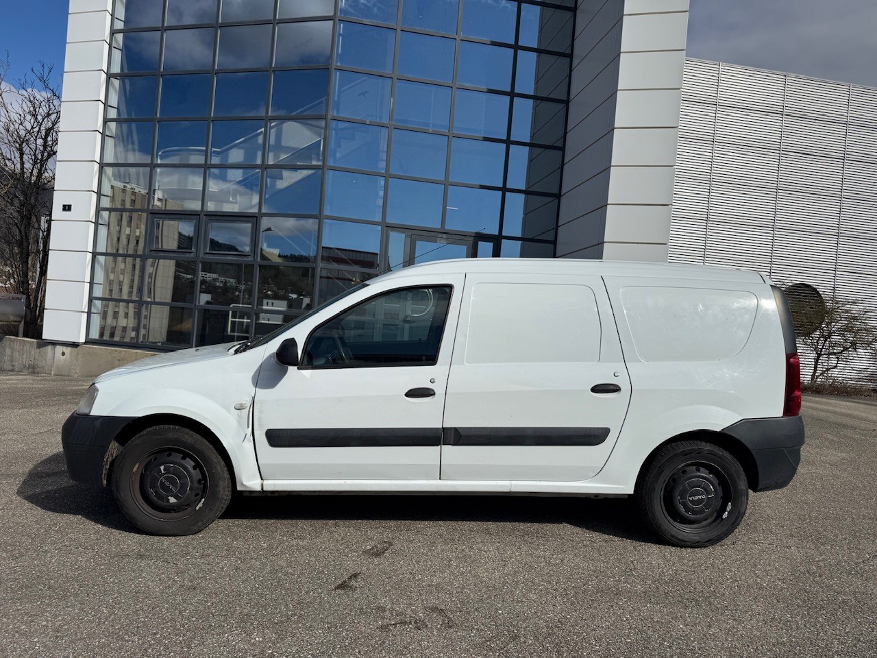 DACIA Van 1.5 DCI-image-3