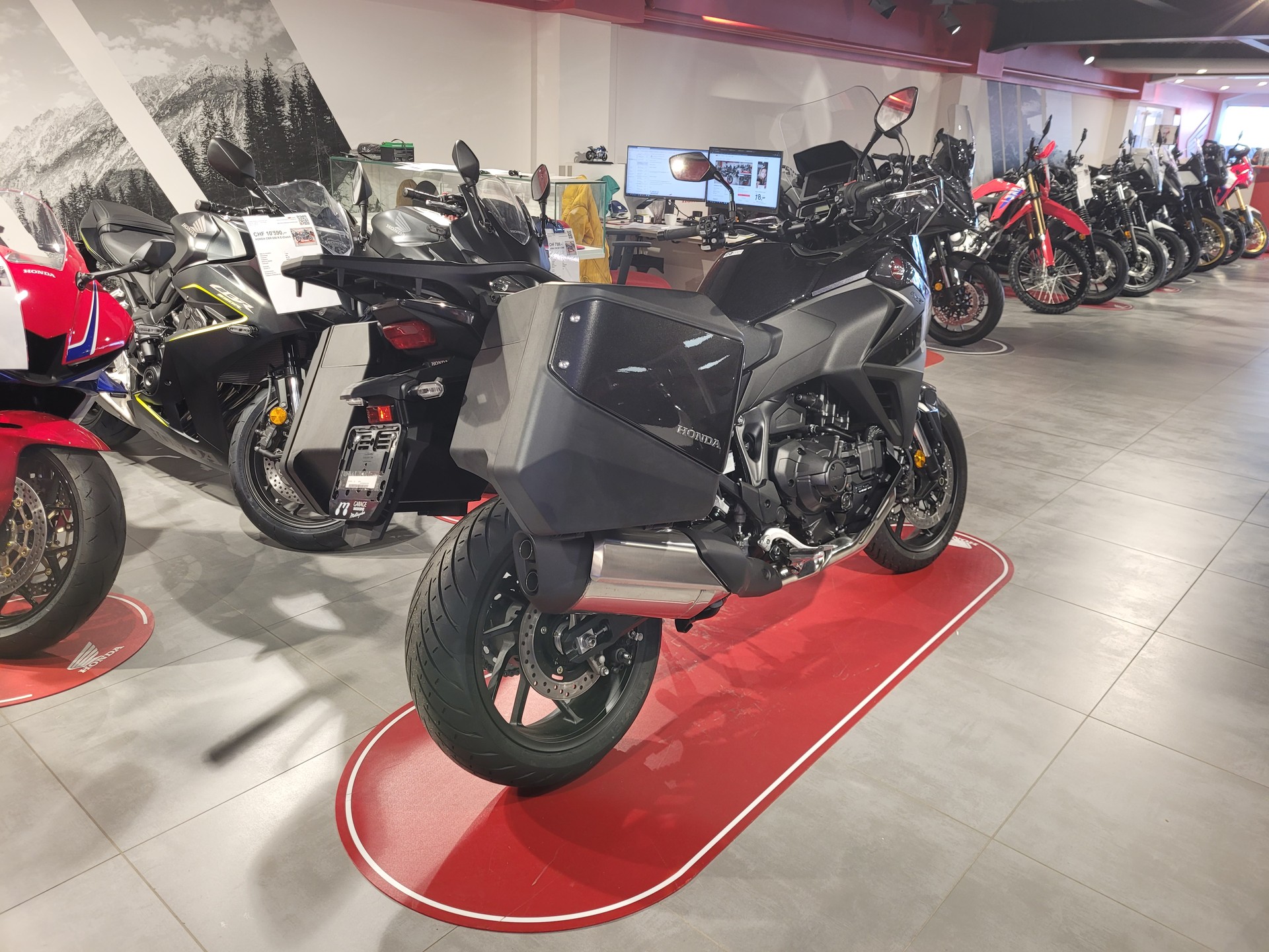 HONDA NT 1100 DCT-image-2