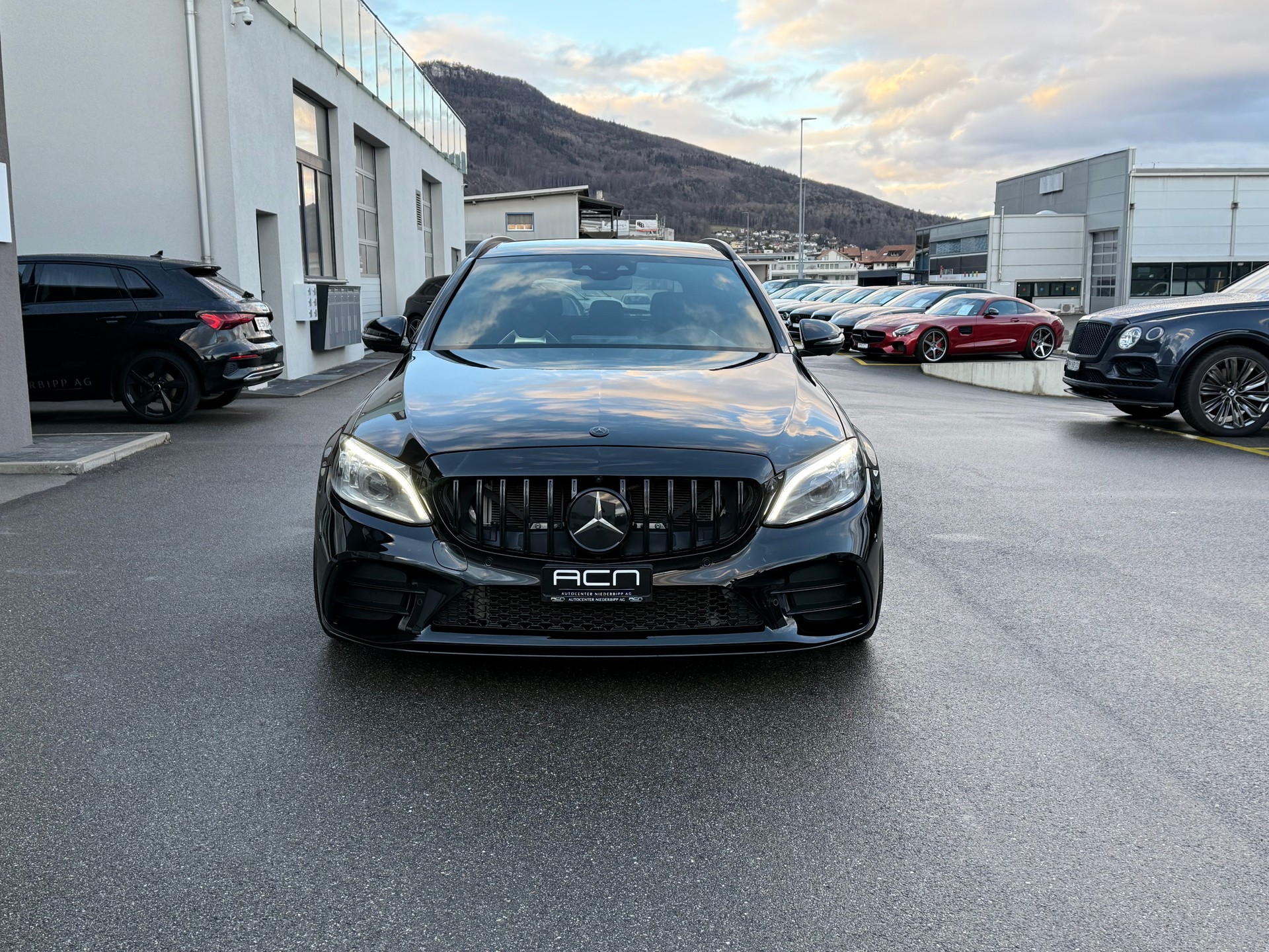 MERCEDES-BENZ C 43 AMG 4Matic 9G-Tronic-showroom-element-1