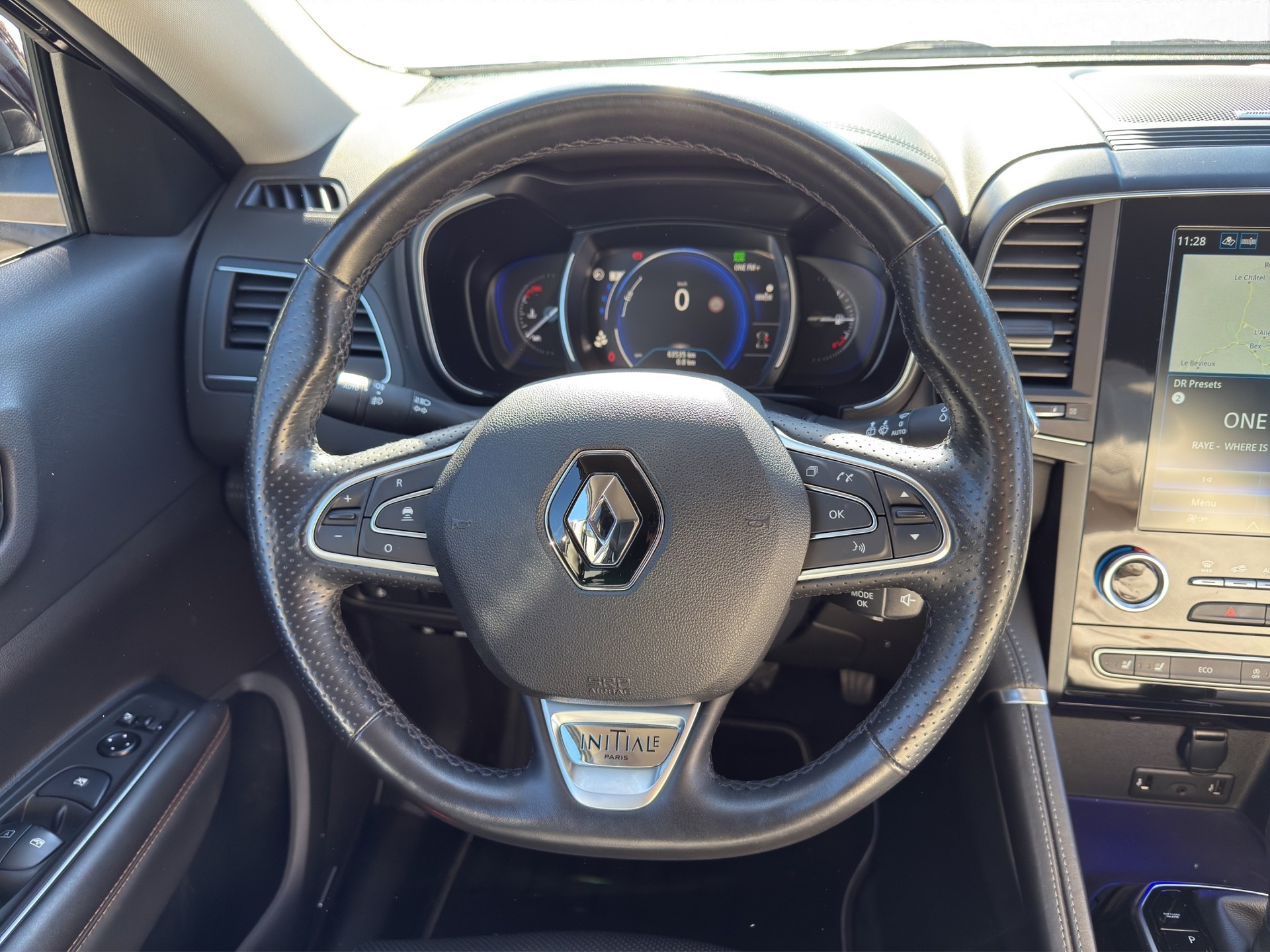 RENAULT Koleos 2.0 dCi Initiale 4WD Xtronic CVT-image-16