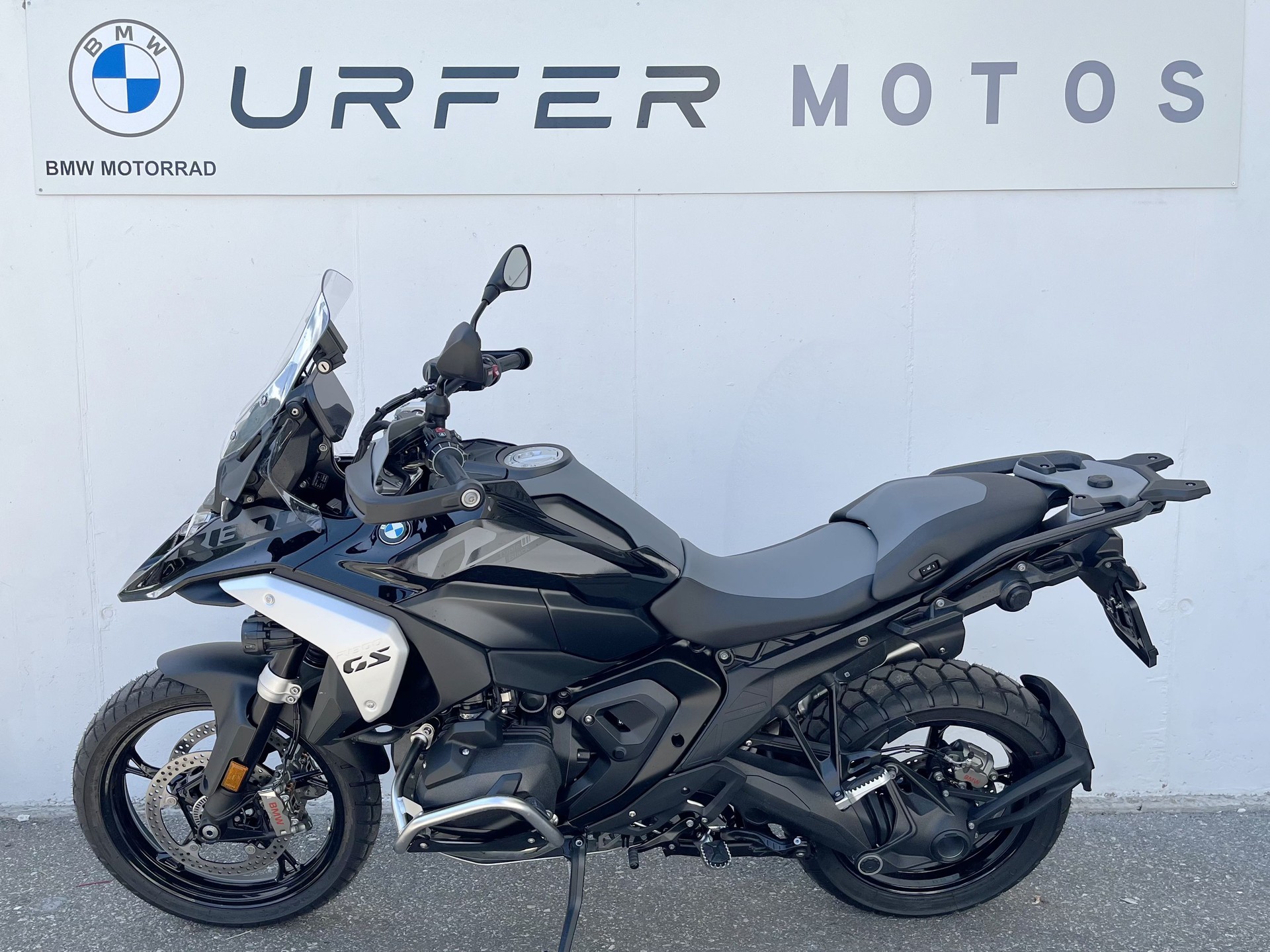 BMW R 1300 GS-image-4