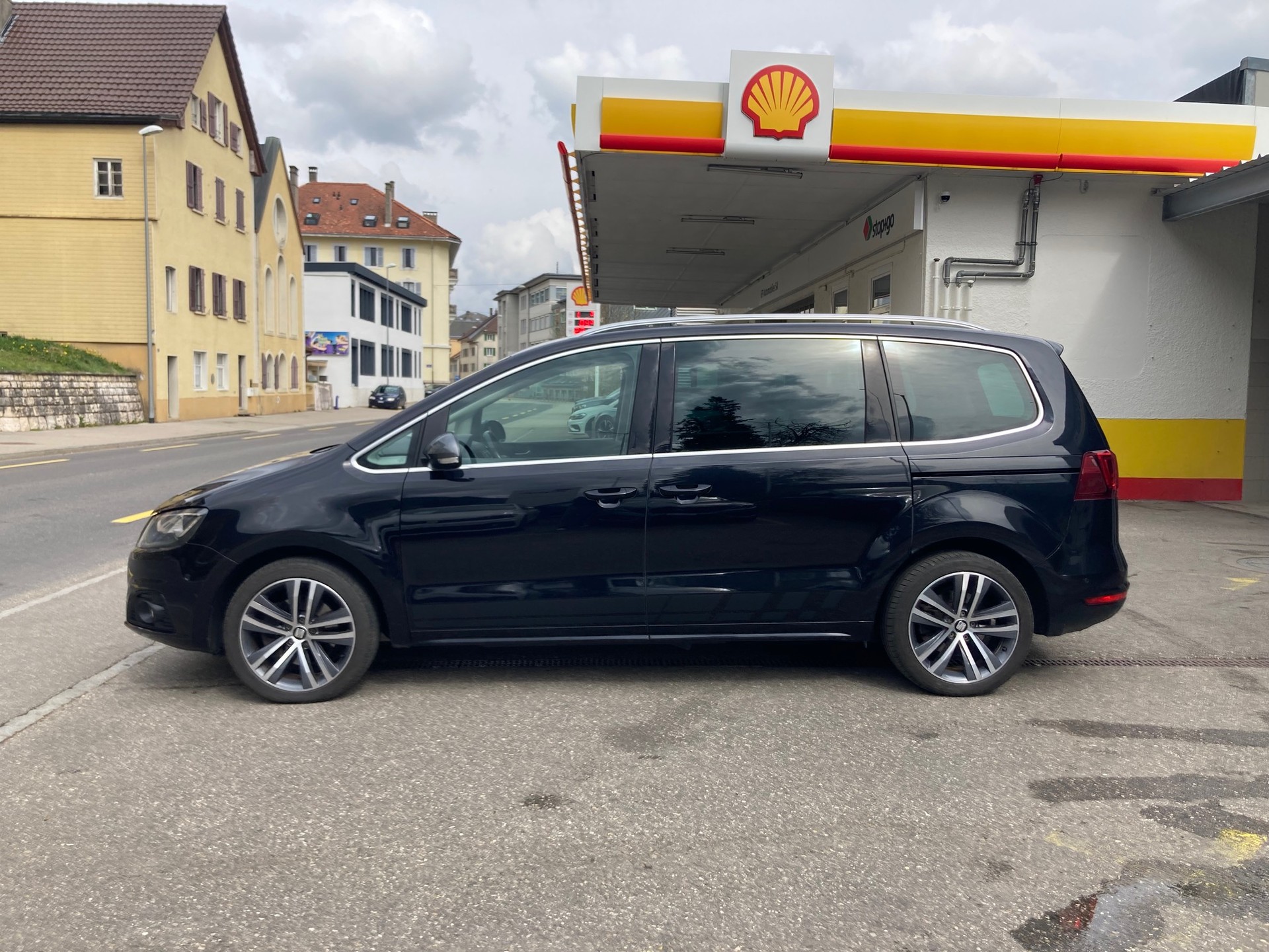 SEAT Alhambra 2.0TDI FR Line-image-2