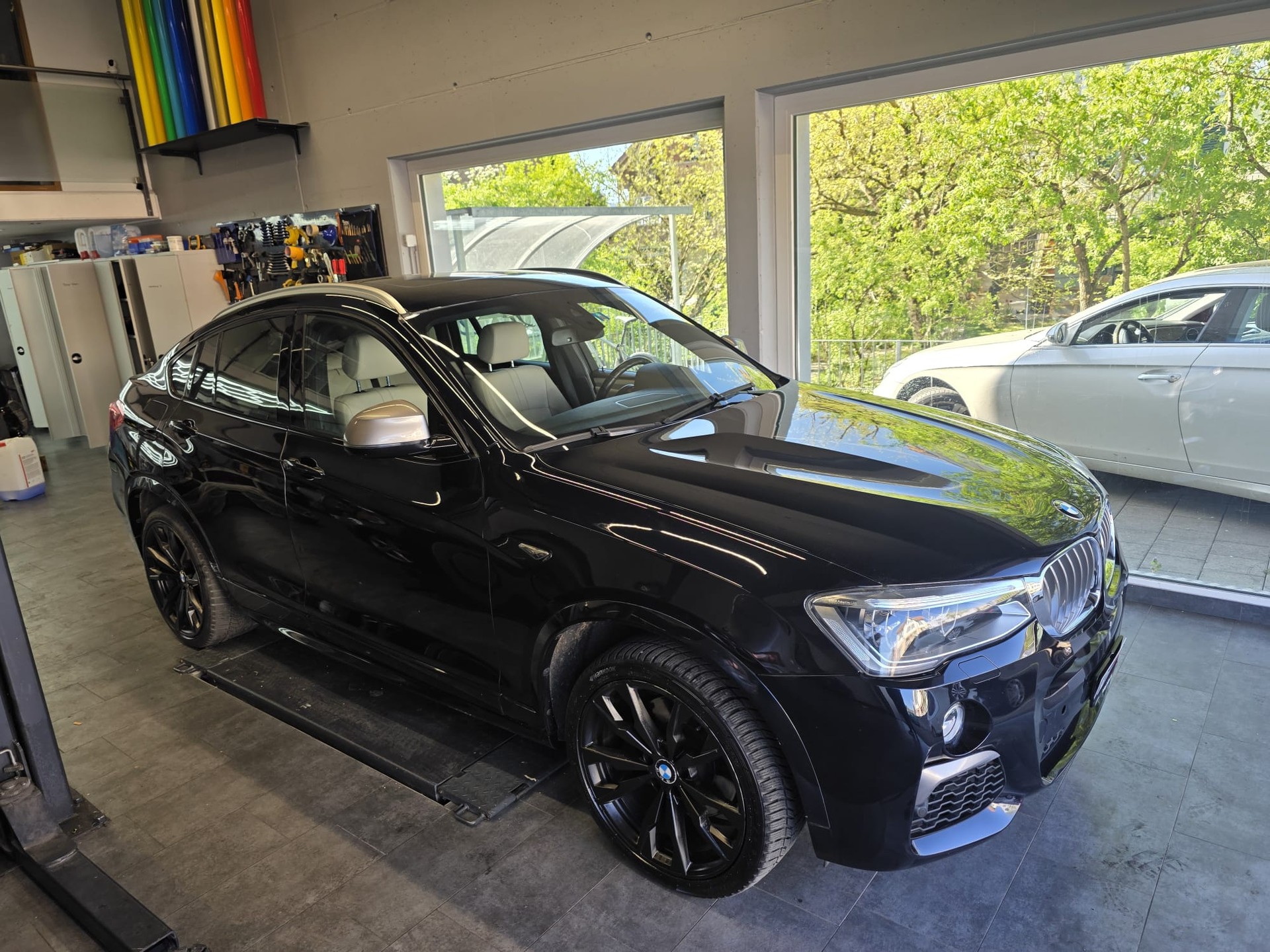 BMW X4 M 40i Steptronic-showroom-element-1