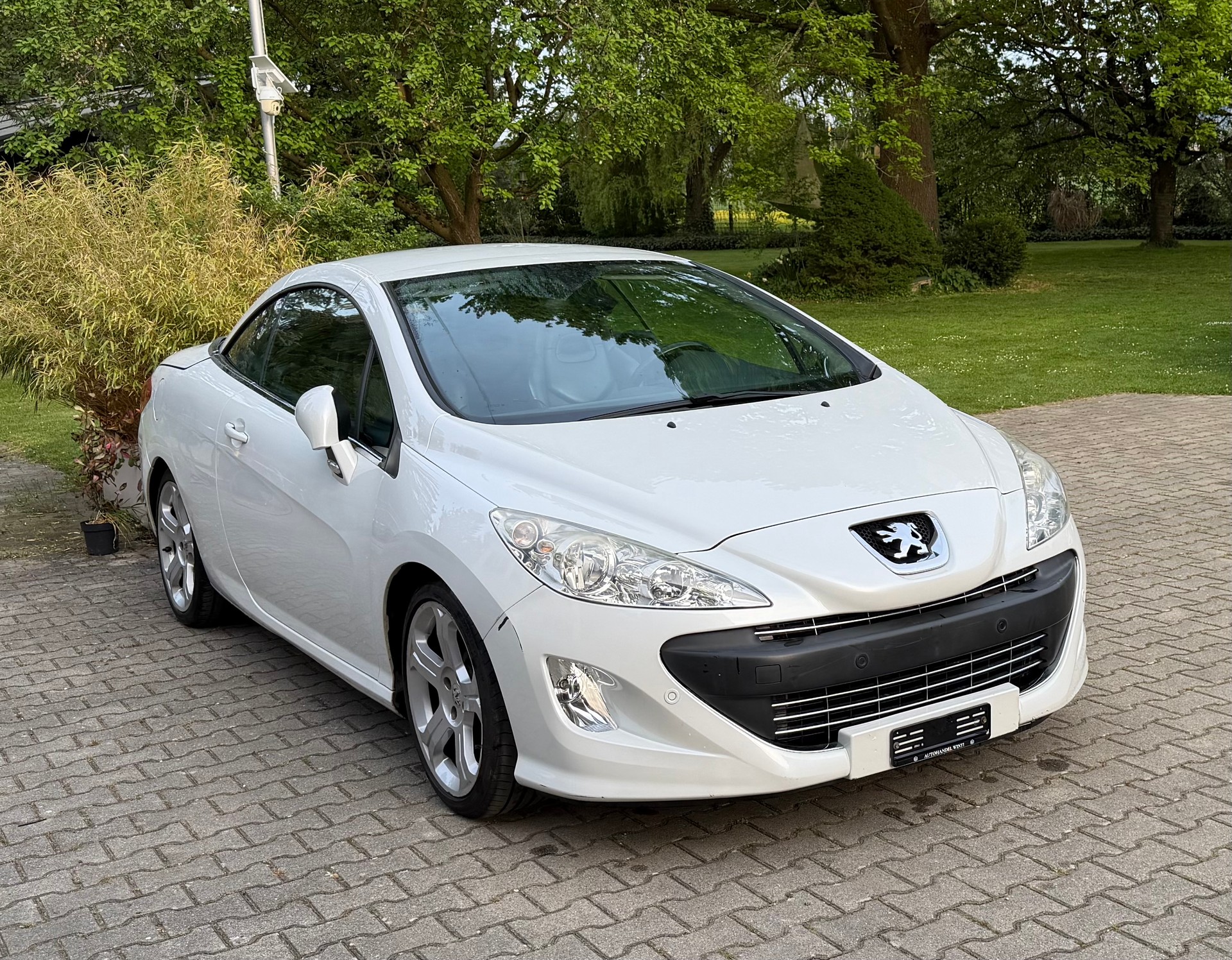 PEUGEOT 308 CC 1.6 16V Turbo Platinum