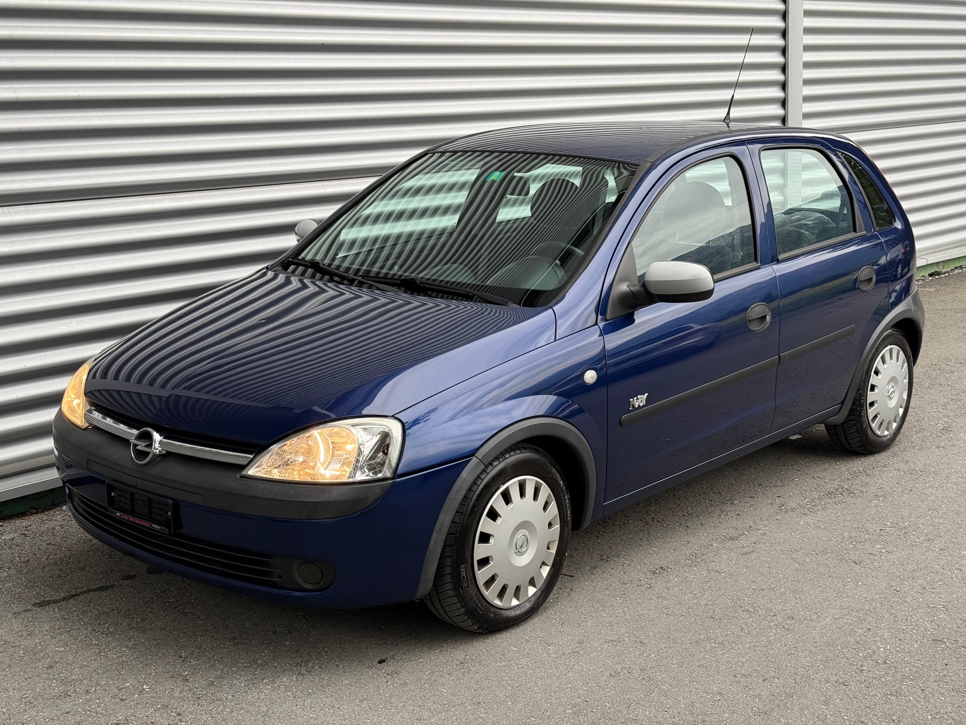 OPEL Corsa 1.2 16V Young