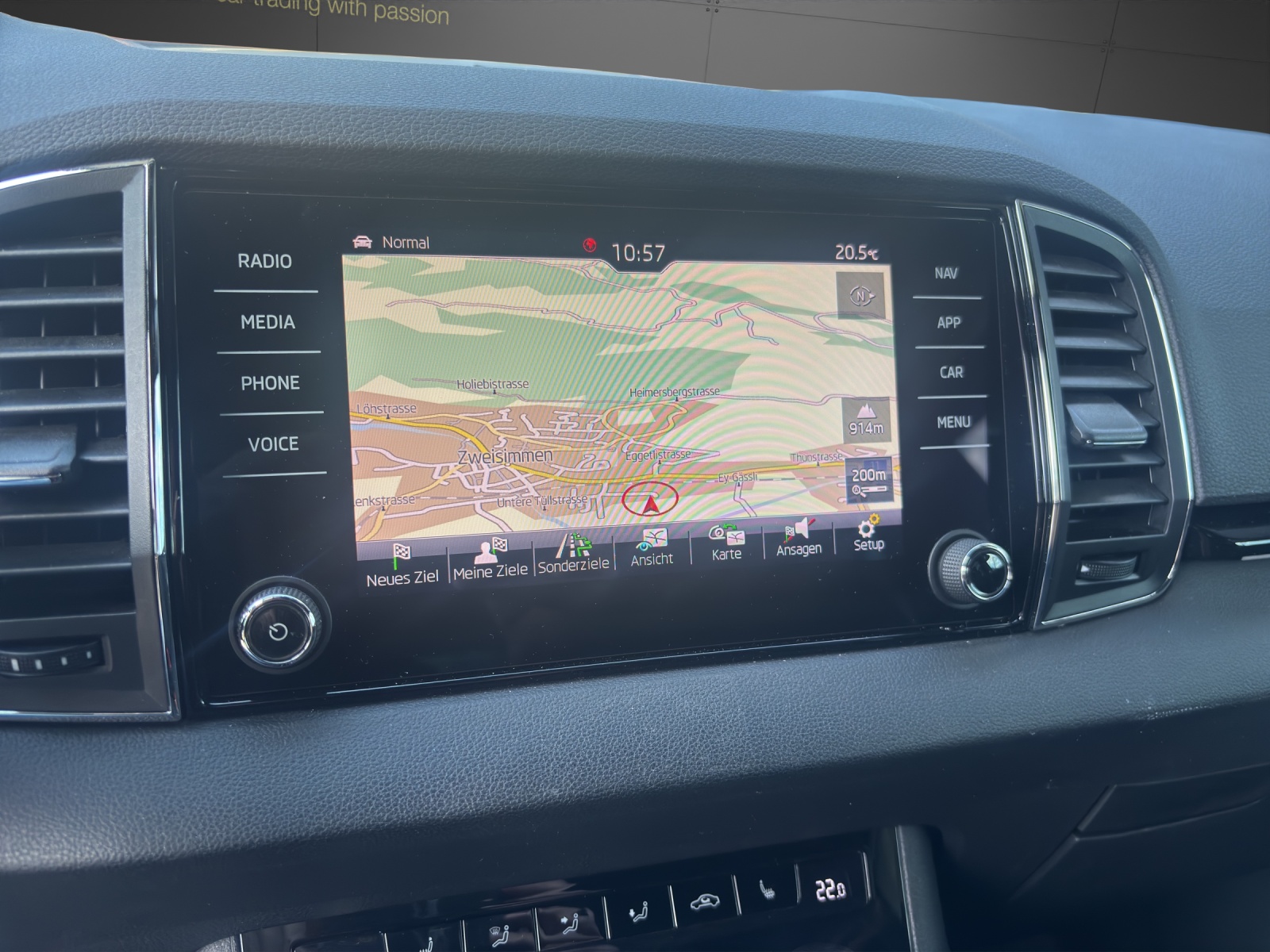 SKODA Karoq 2.0 TSI SportLine 4x4 DSG-image-8