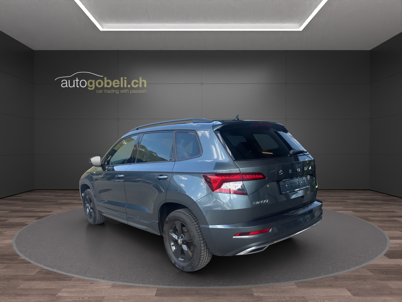 SKODA Karoq 2.0 TSI SportLine 4x4 DSG-showroom-element-1