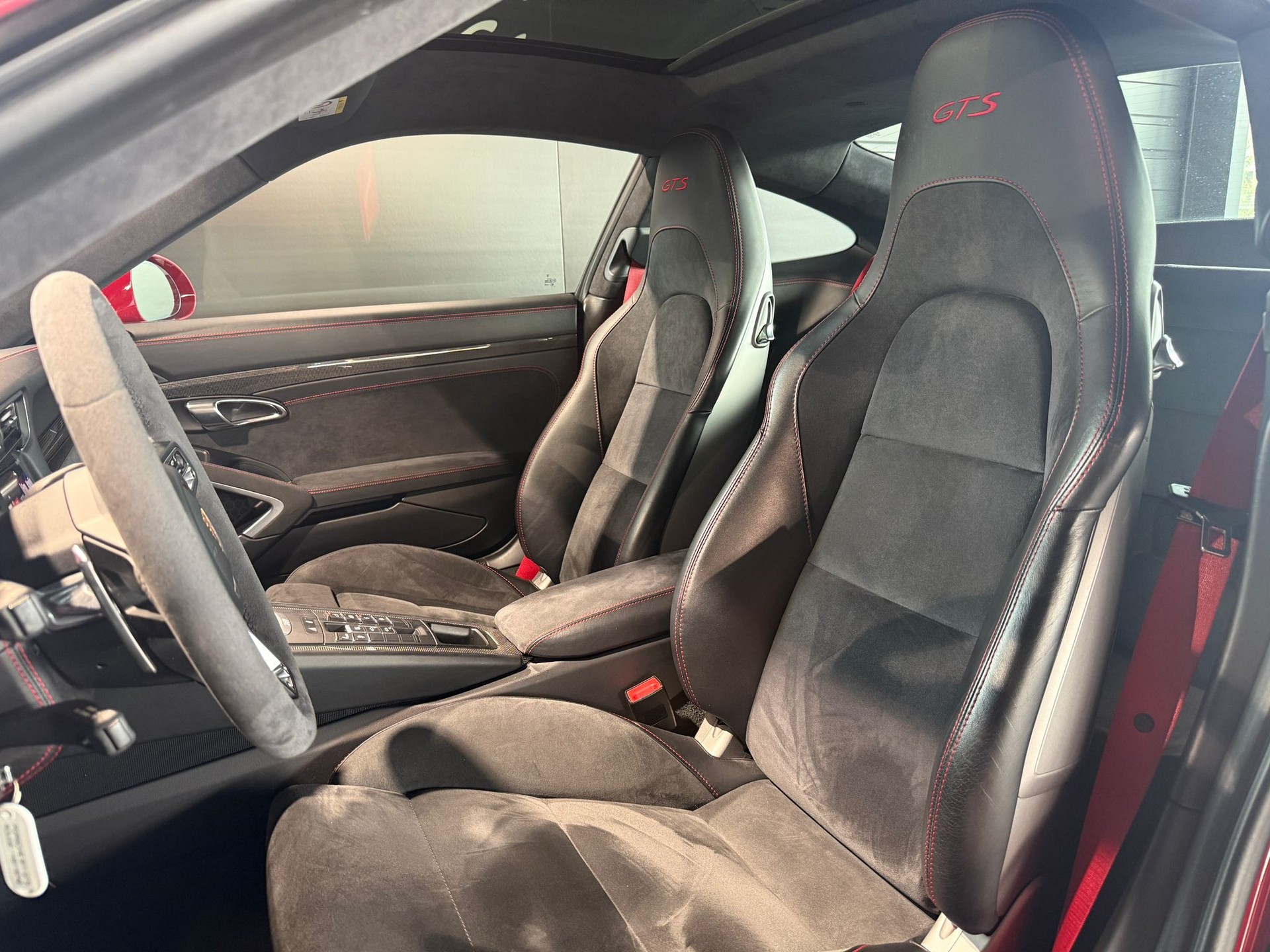 PORSCHE 911 Carrera GTS PDK-image-3