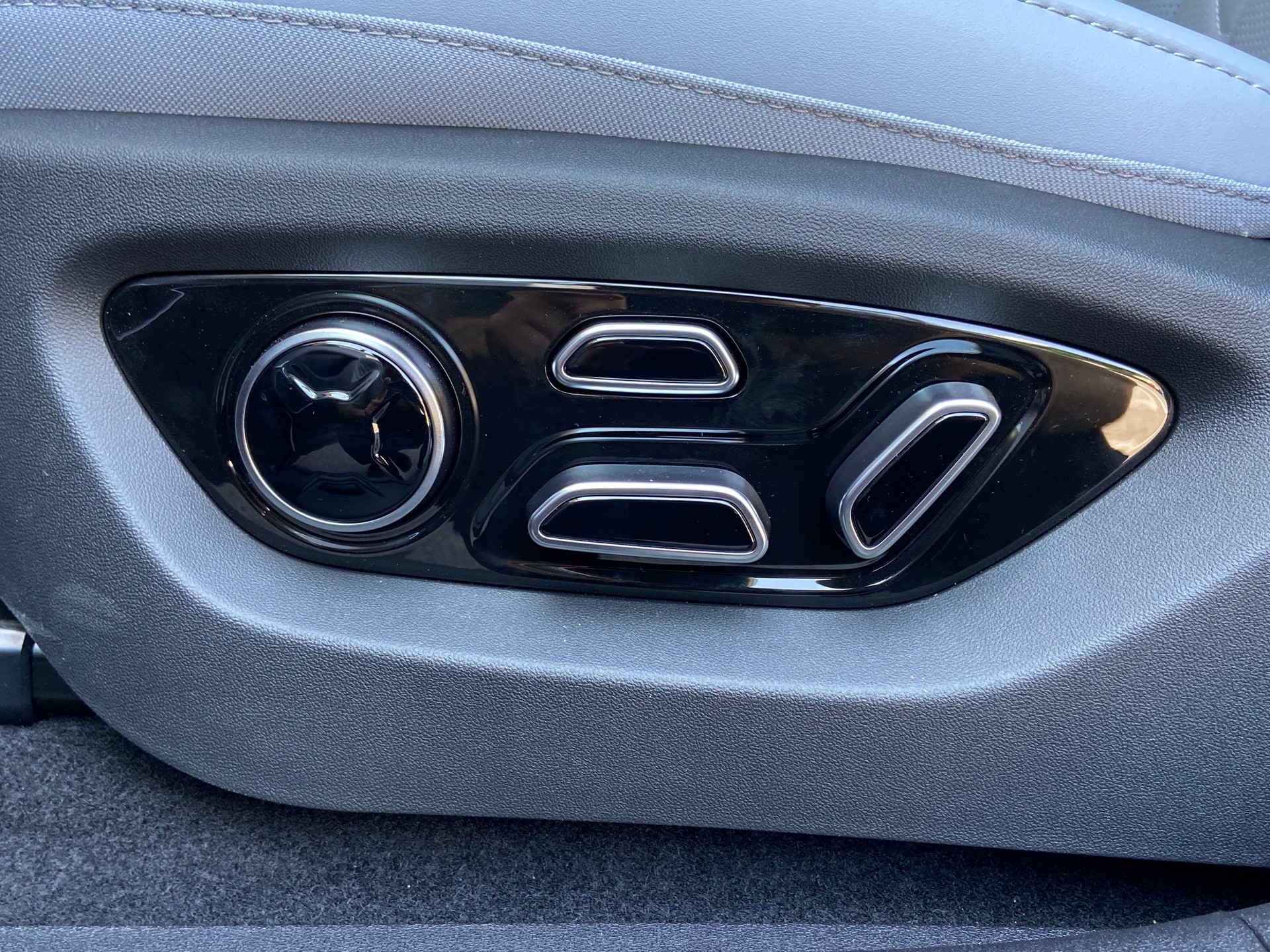 BYD Sealion 7 91,3 kWh Excellence AWD-image-6