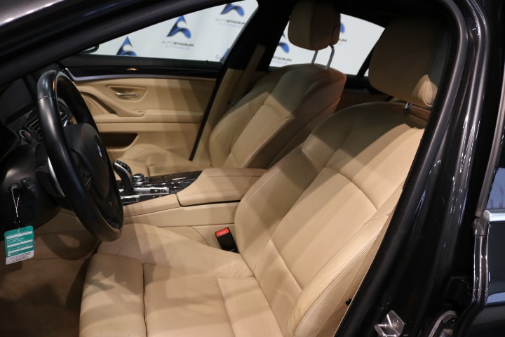 BMW 528i xDrive Steptronic-image-29
