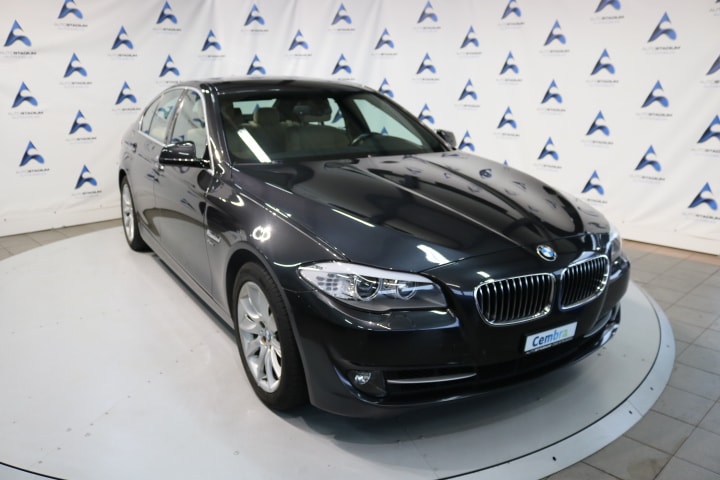 BMW 528i xDrive Steptronic