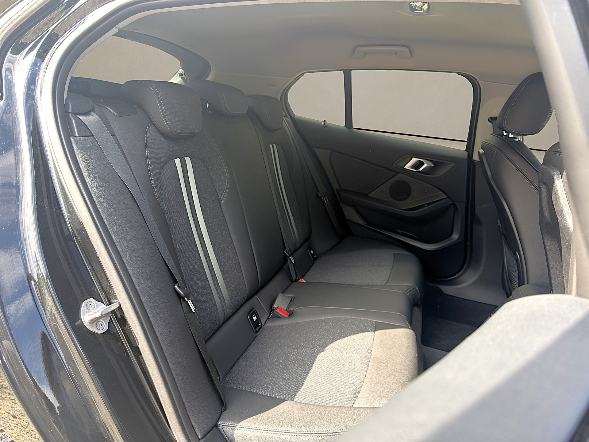 BMW 120d xDrive Steptronic-image-12